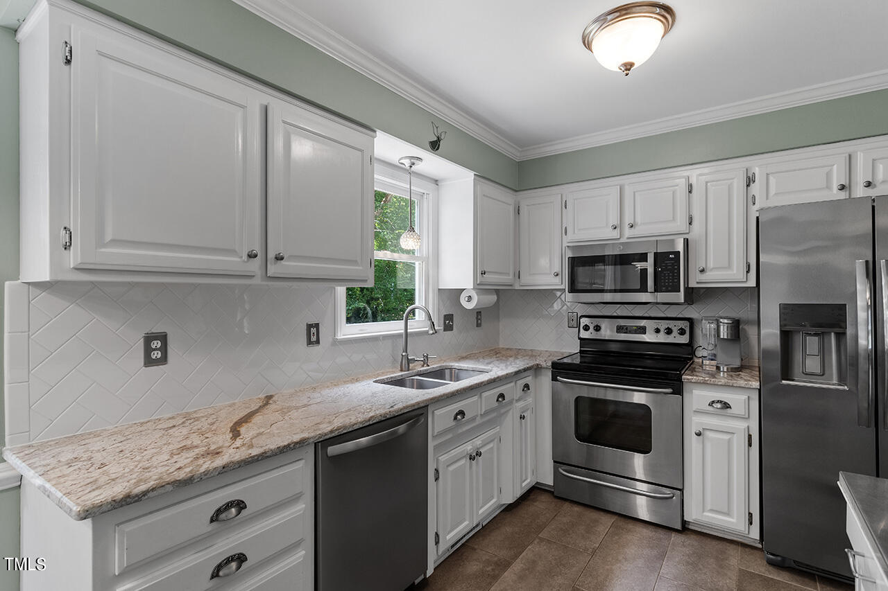 4108 Cary Oaks Drive