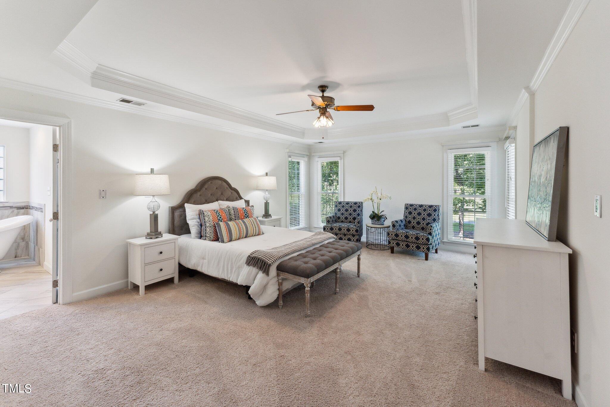 105 E Clarksville Court