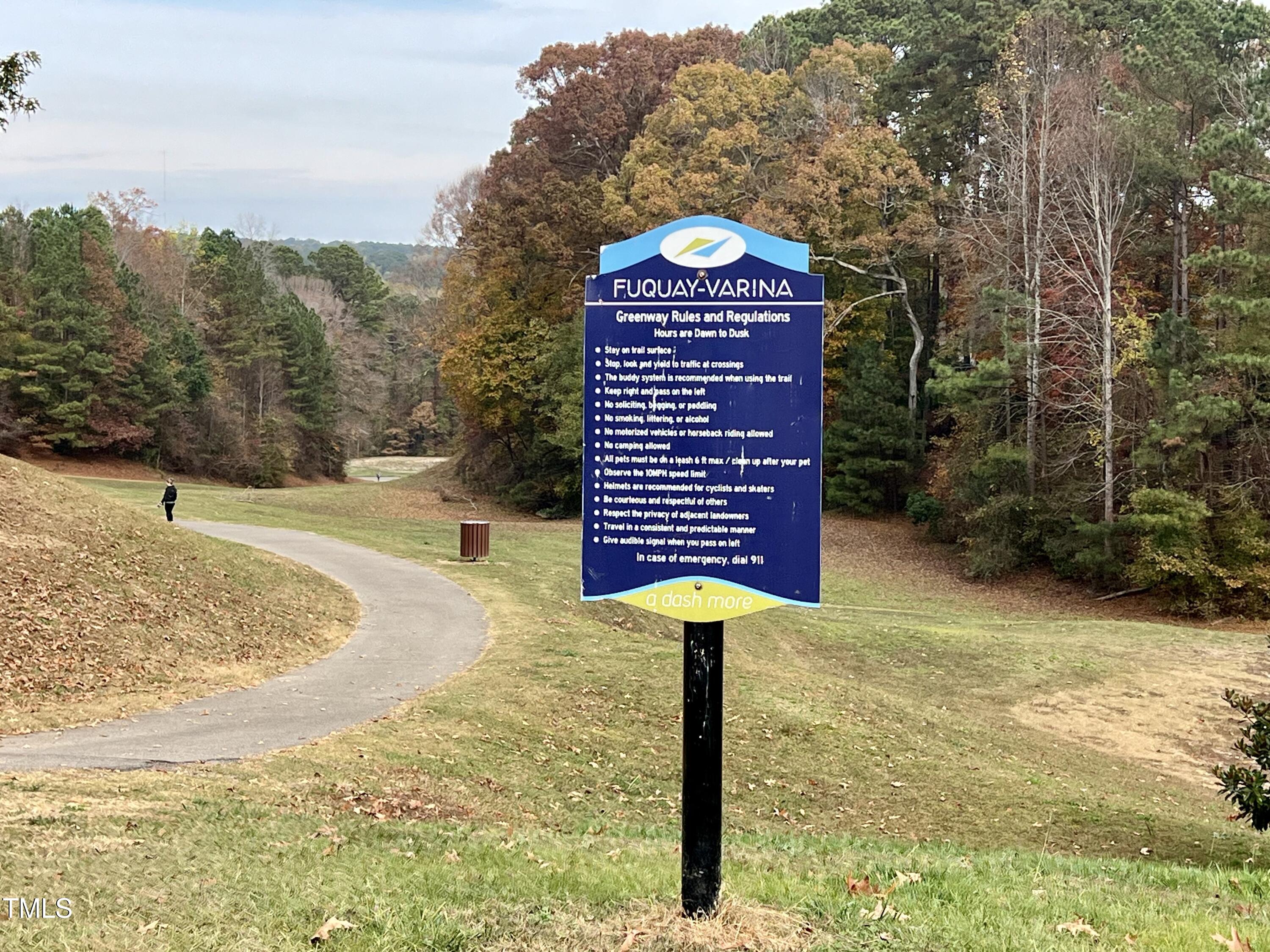 5205 Crooked Bluff Lane