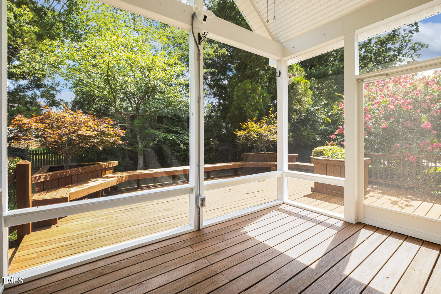 110 Stablegate Drive