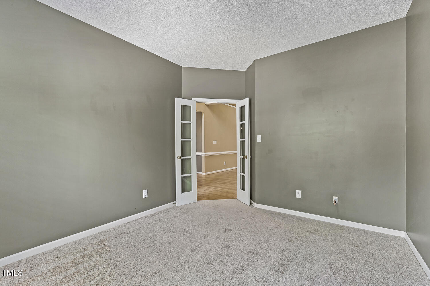 110 Stablegate Drive