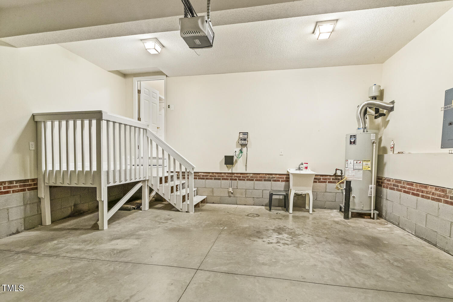 110 Stablegate Drive