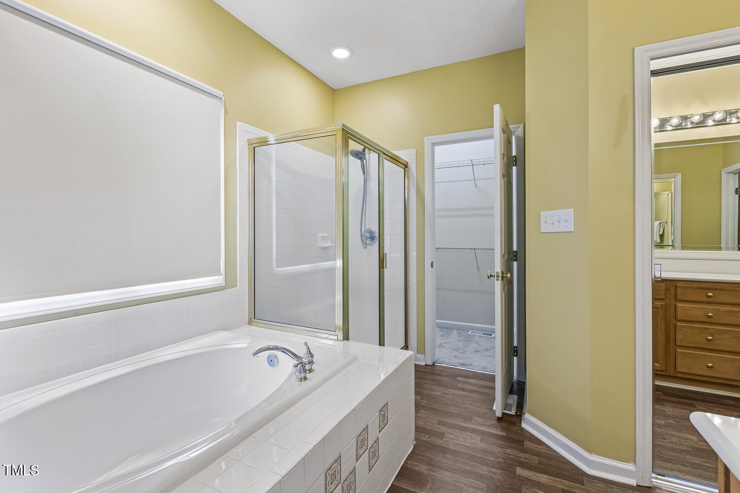 110 Stablegate Drive