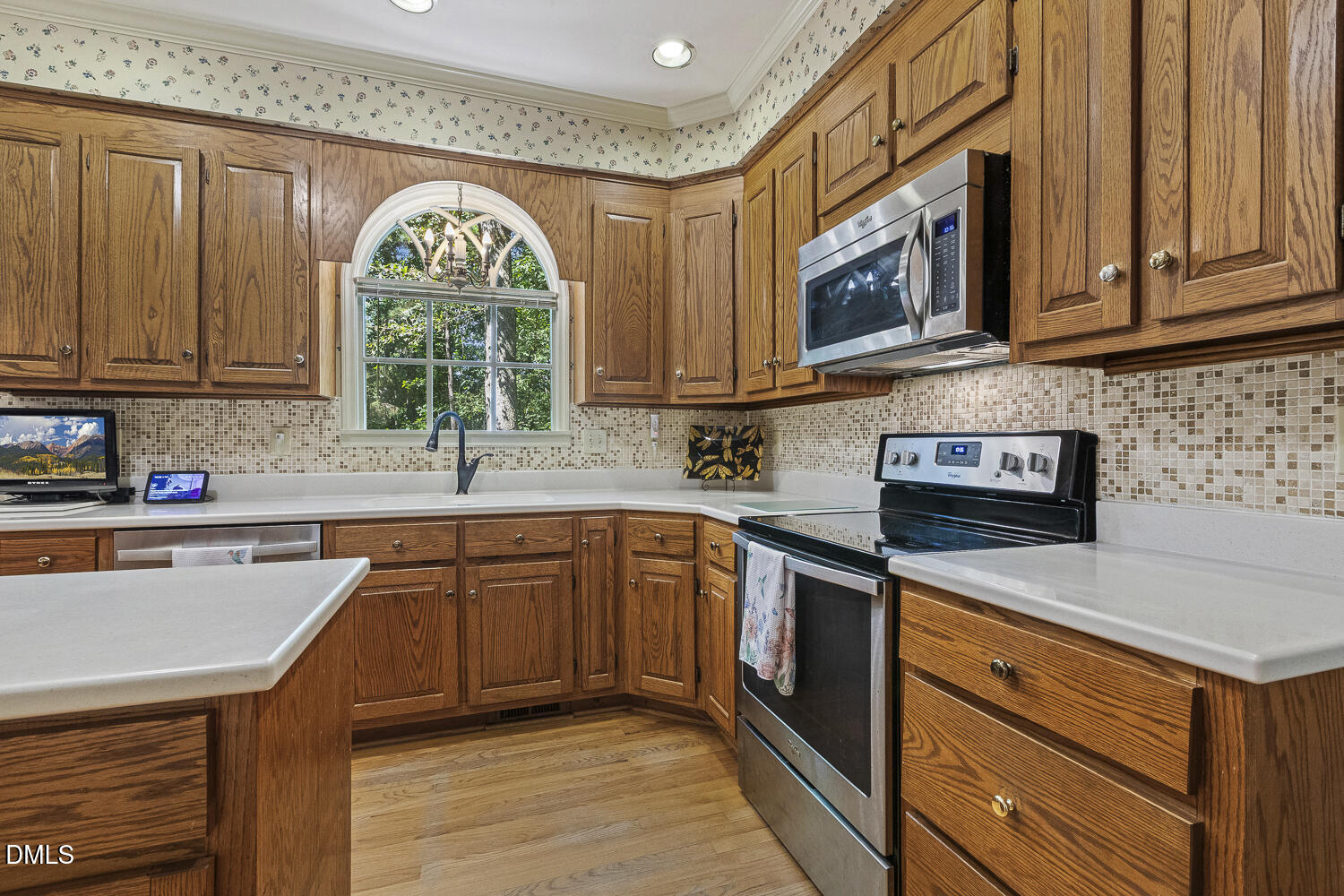 212 Torrey Pines Drive