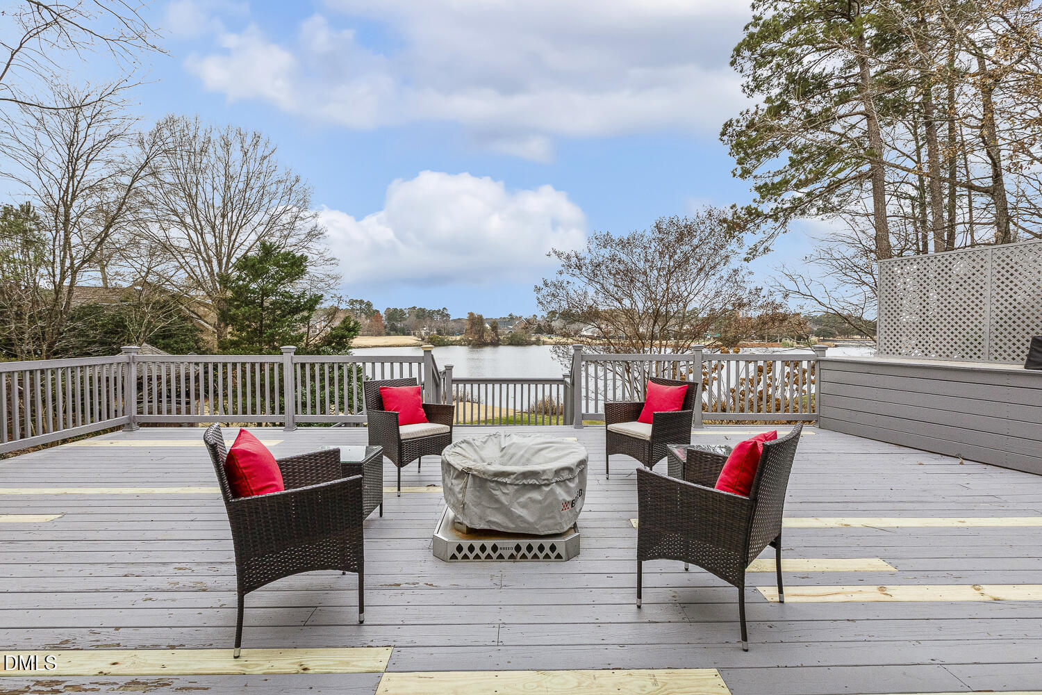 119 Summer Lakes Drive