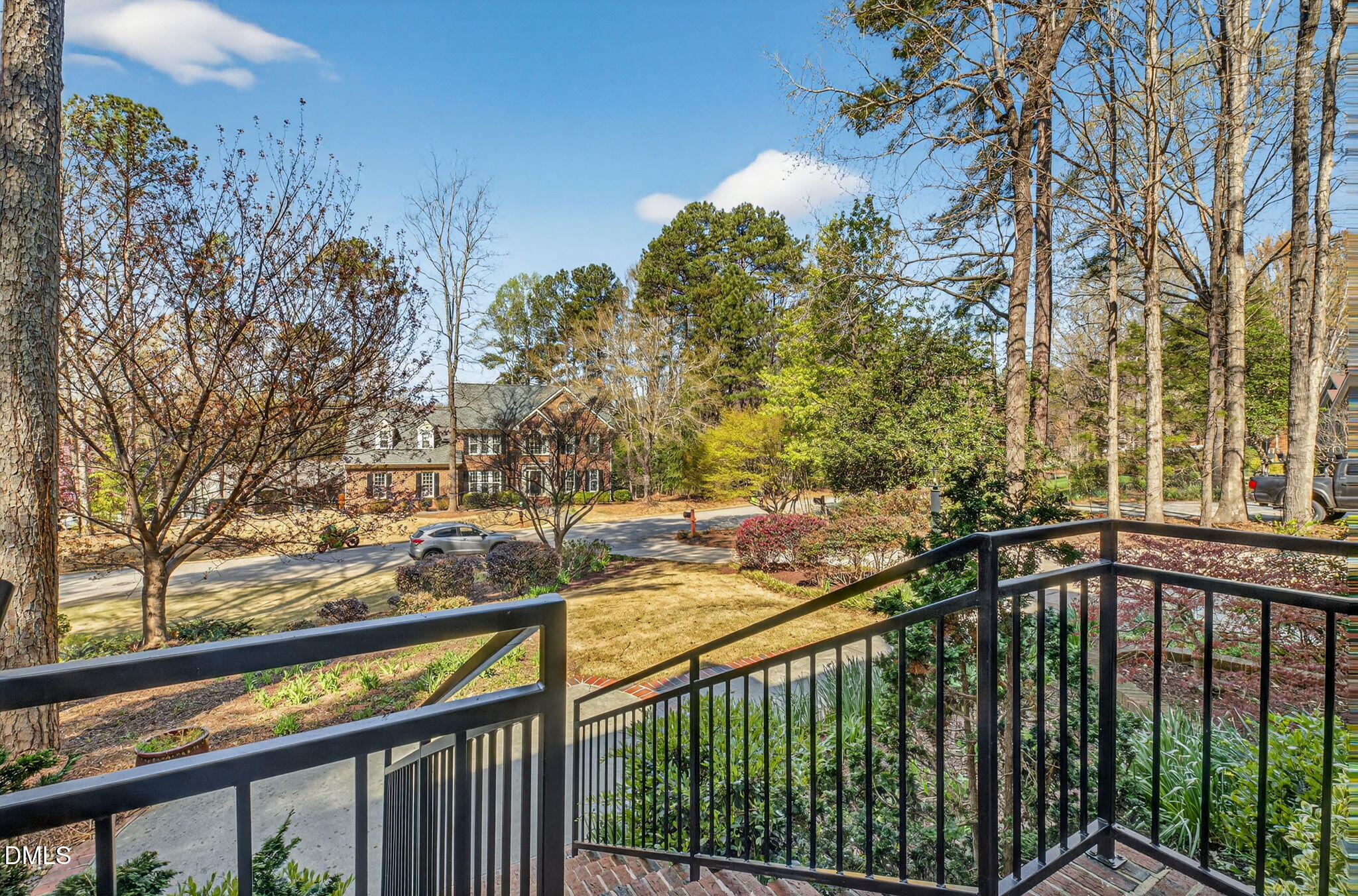 127 Lochwood West Drive