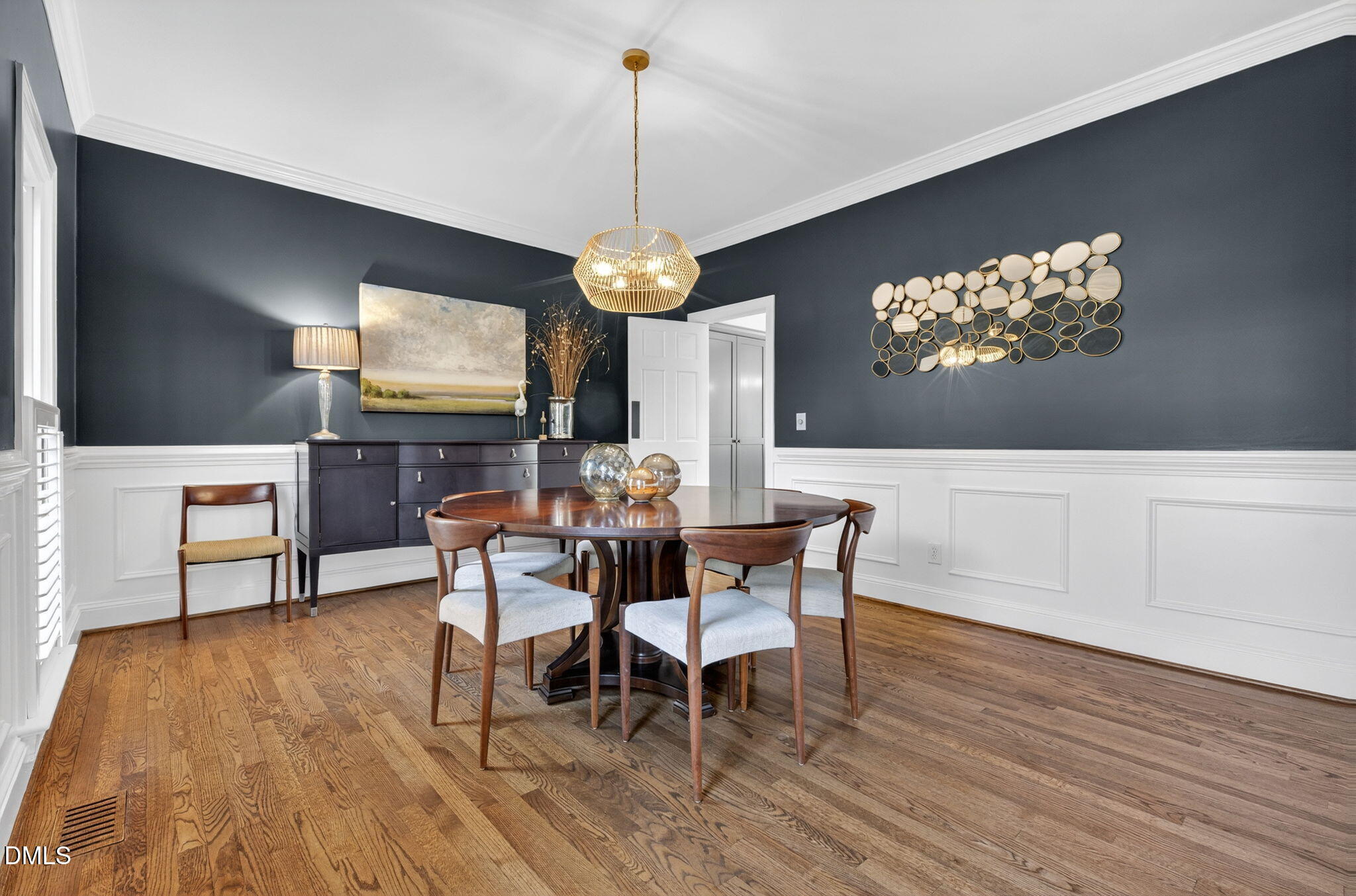 127 Lochwood West Drive