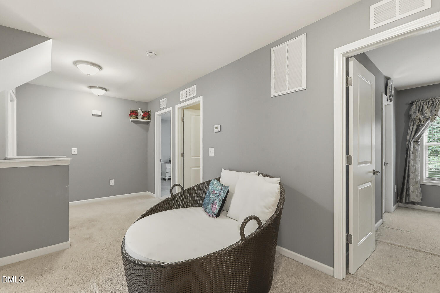 113 Somers Lane