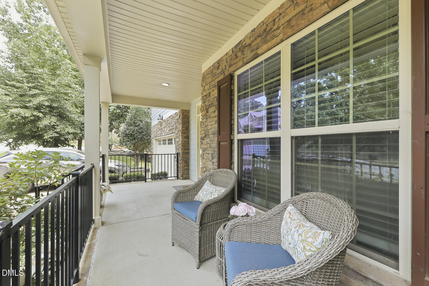 113 Somers Lane
