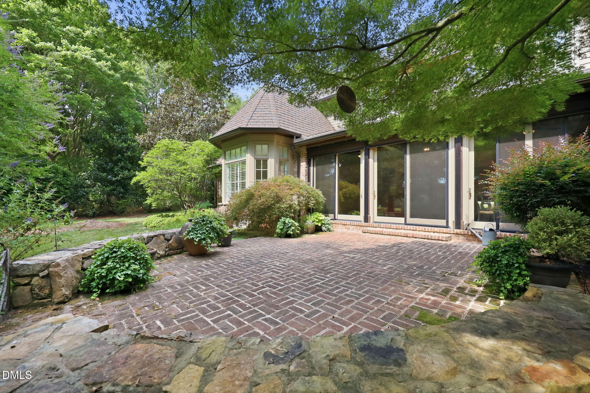 6014 Old Field Drive