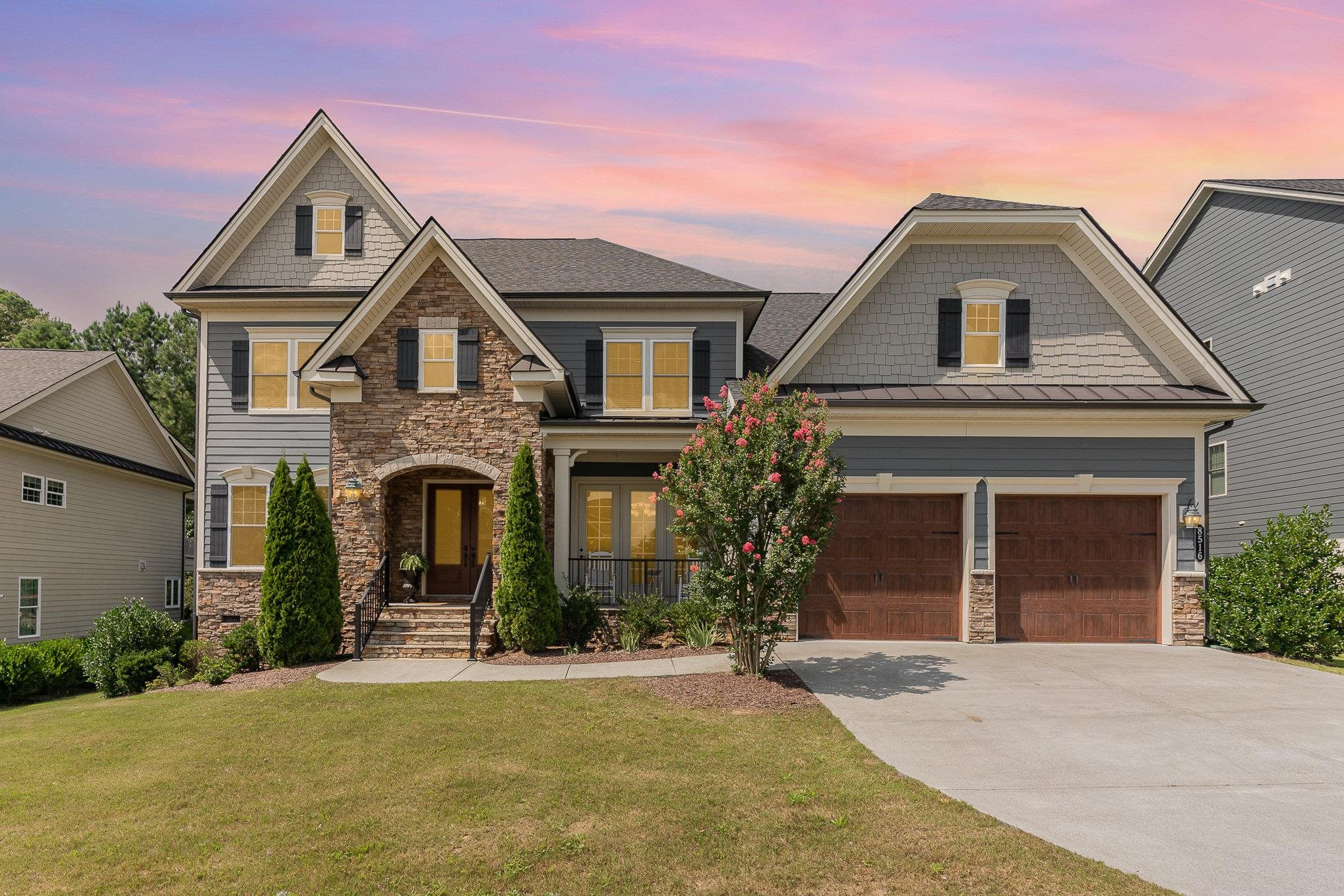 8516 Broderick Place