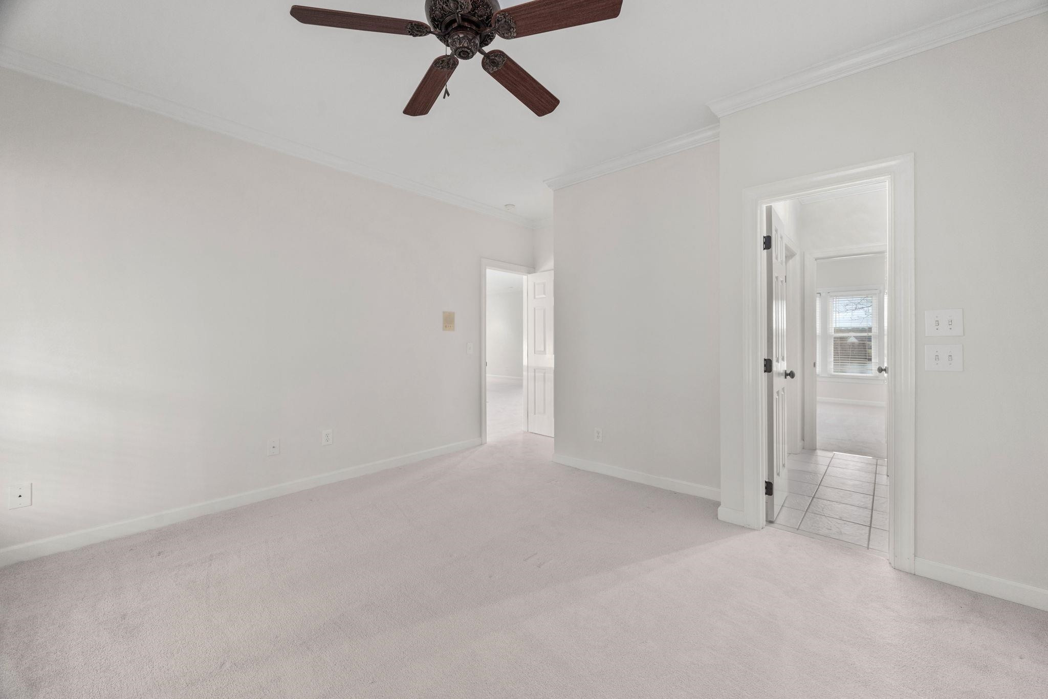 119 Summer Lakes Drive