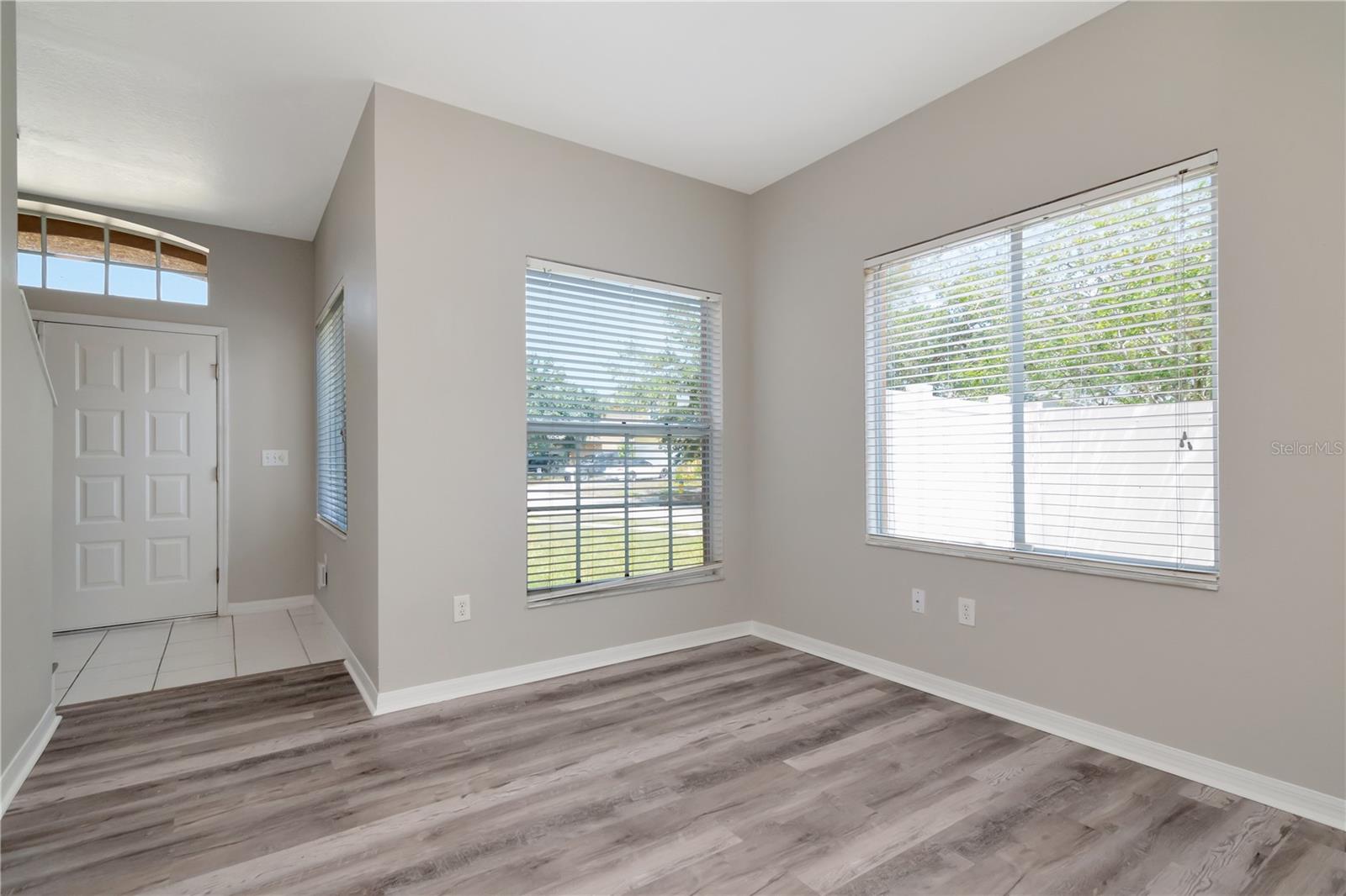 11302 MARION LAKE CT