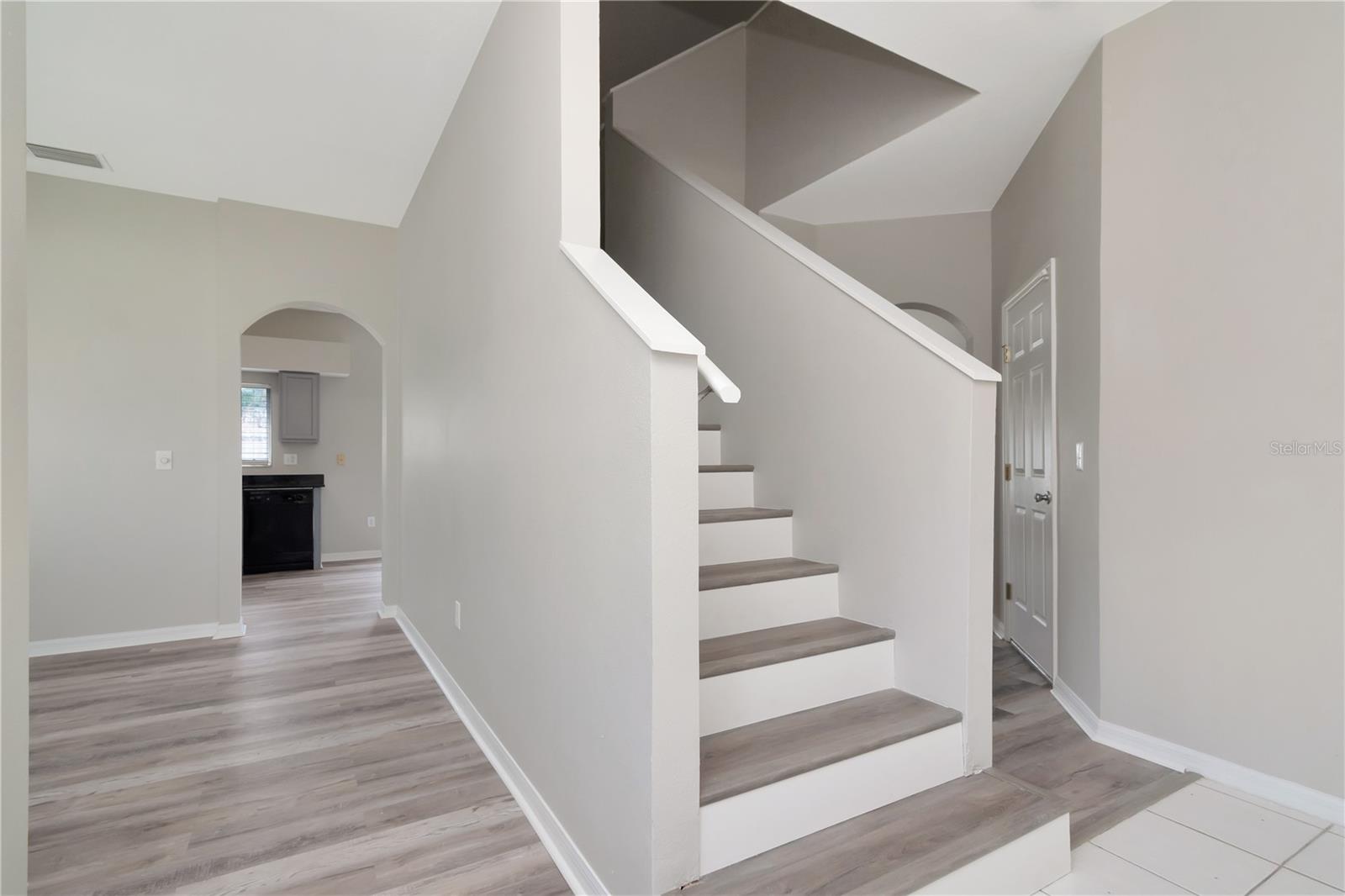 11302 MARION LAKE CT