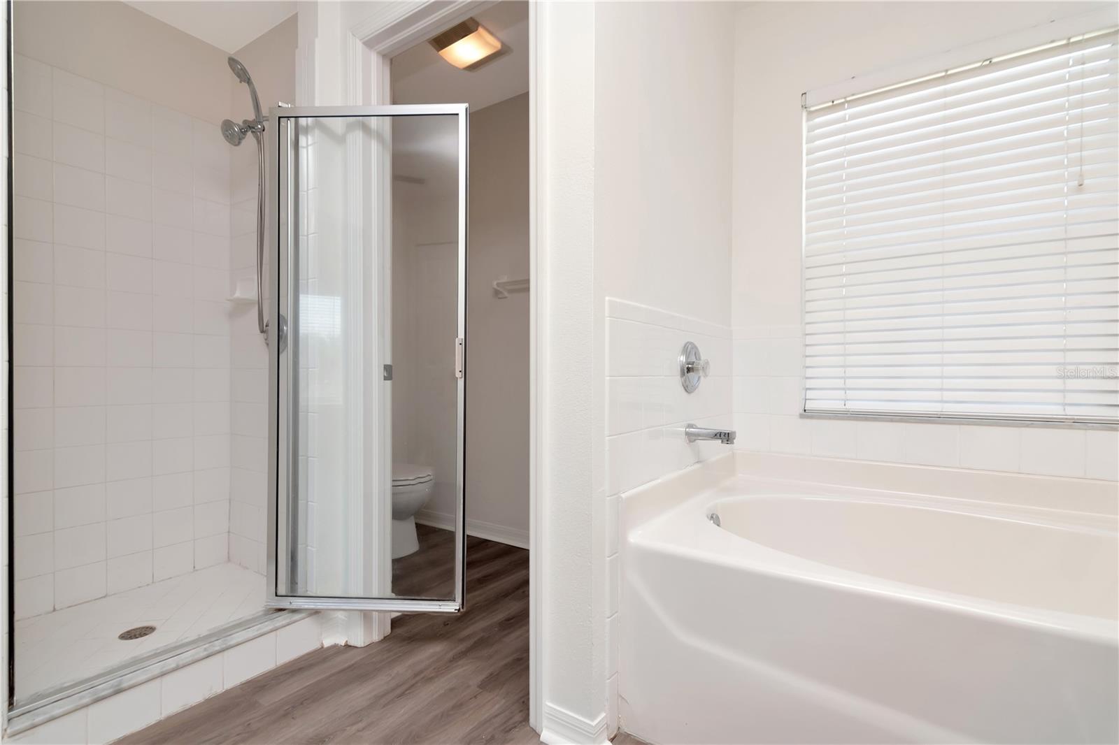 11302 MARION LAKE CT