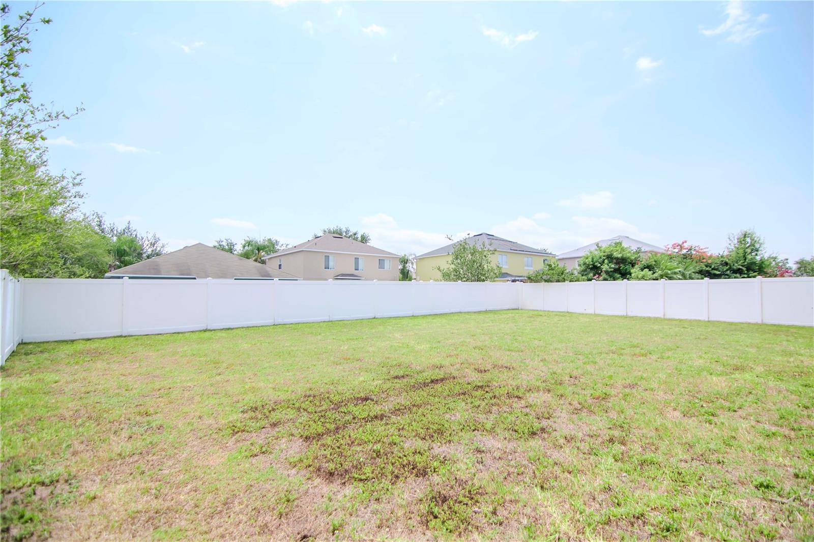 11302 MARION LAKE CT