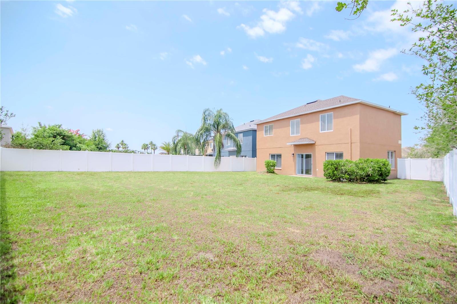 11302 MARION LAKE CT