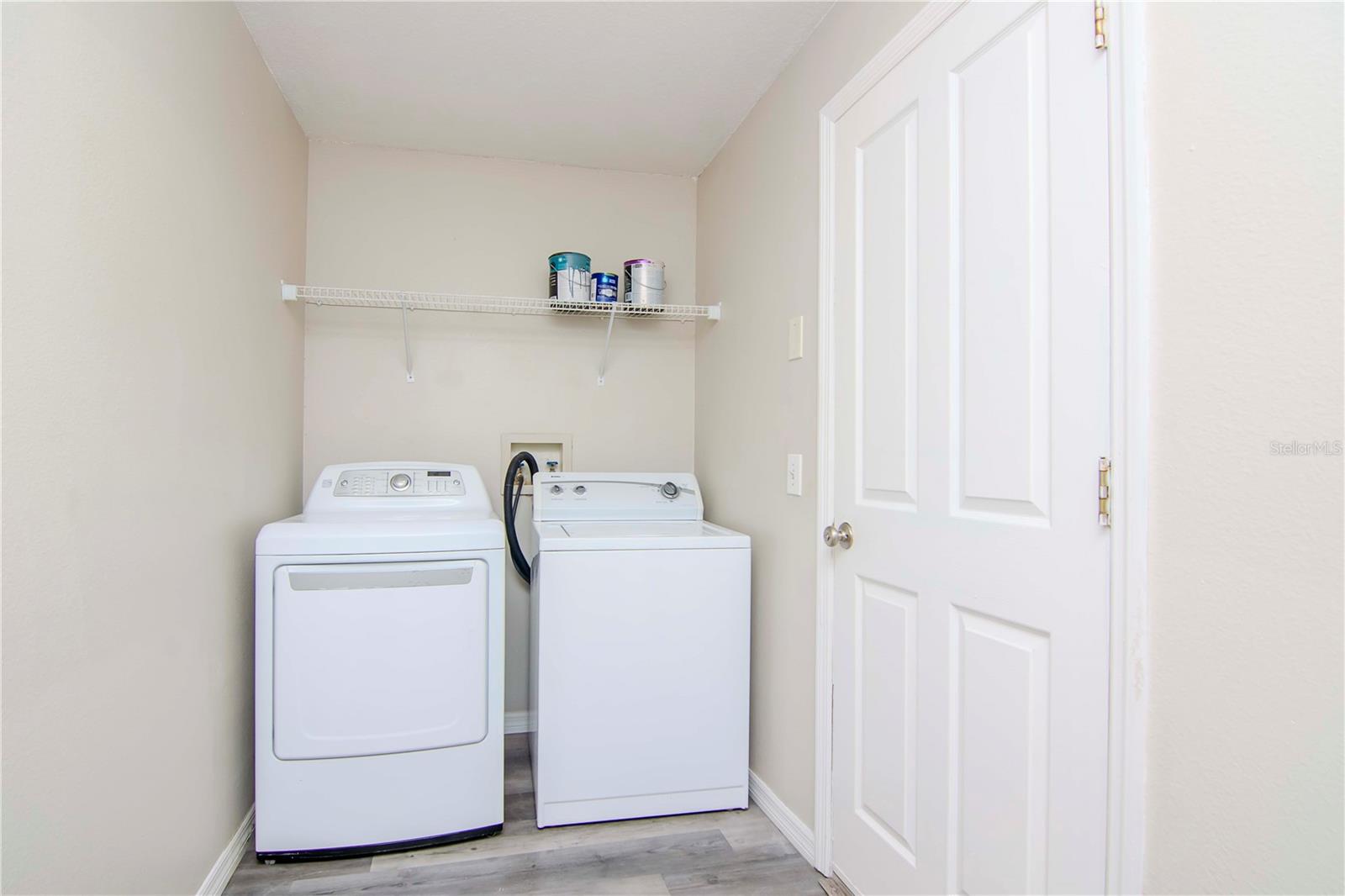 1602 PORTSMOUTH LAKE DR