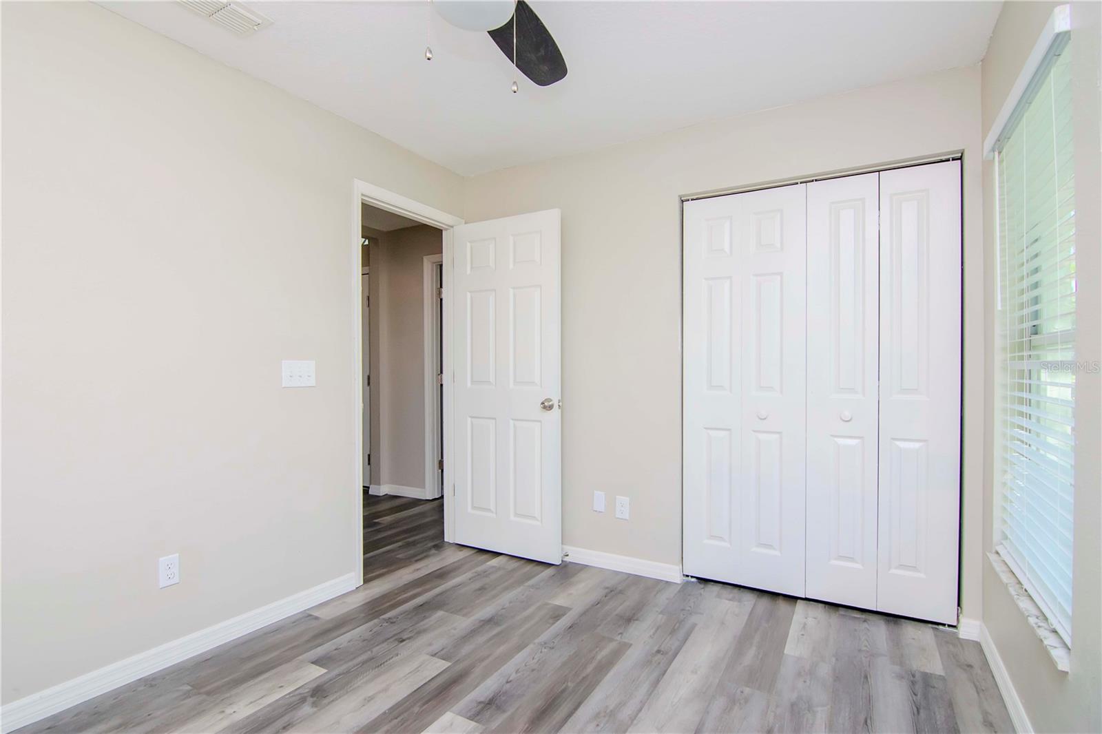 1602 PORTSMOUTH LAKE DR