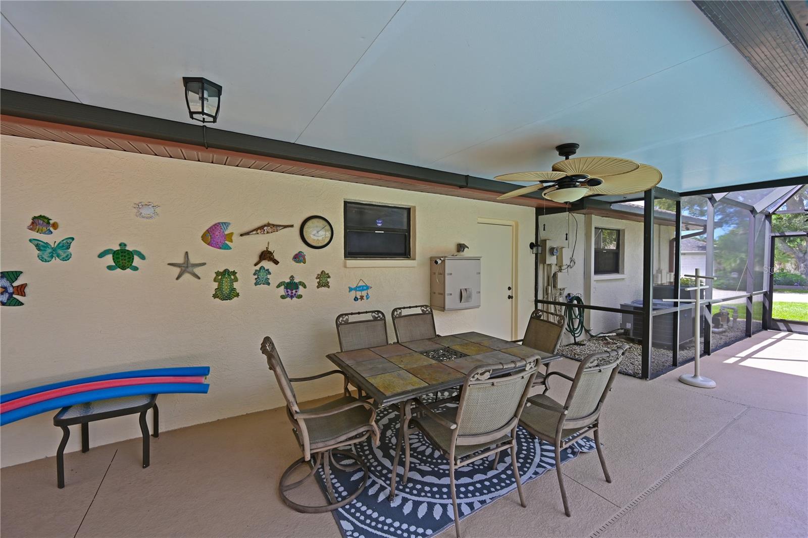 6933 9TH CT E