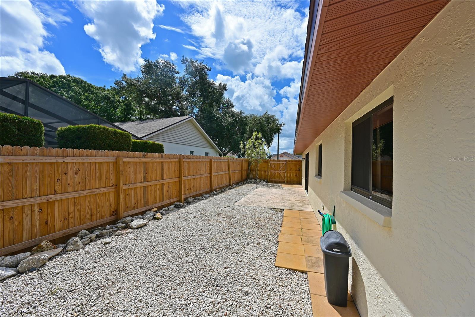6933 9TH CT E