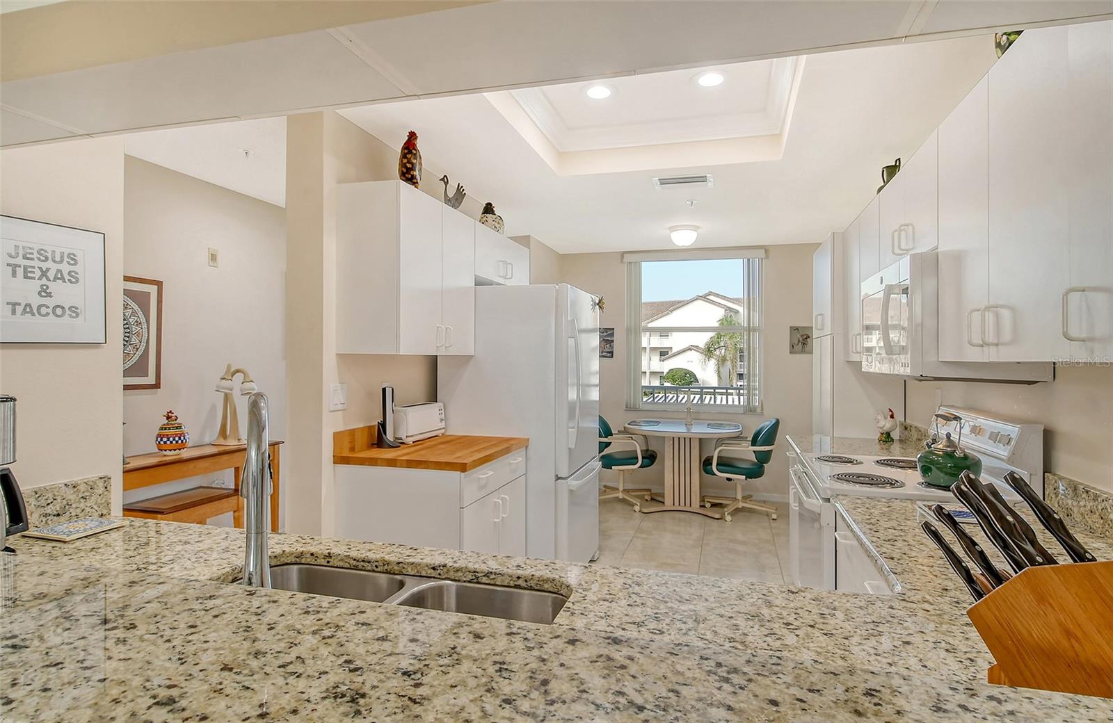 8735 OLDE HICKORY AVE #8210