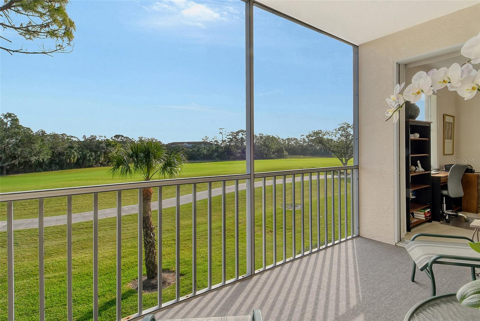 8735 OLDE HICKORY AVE #8210