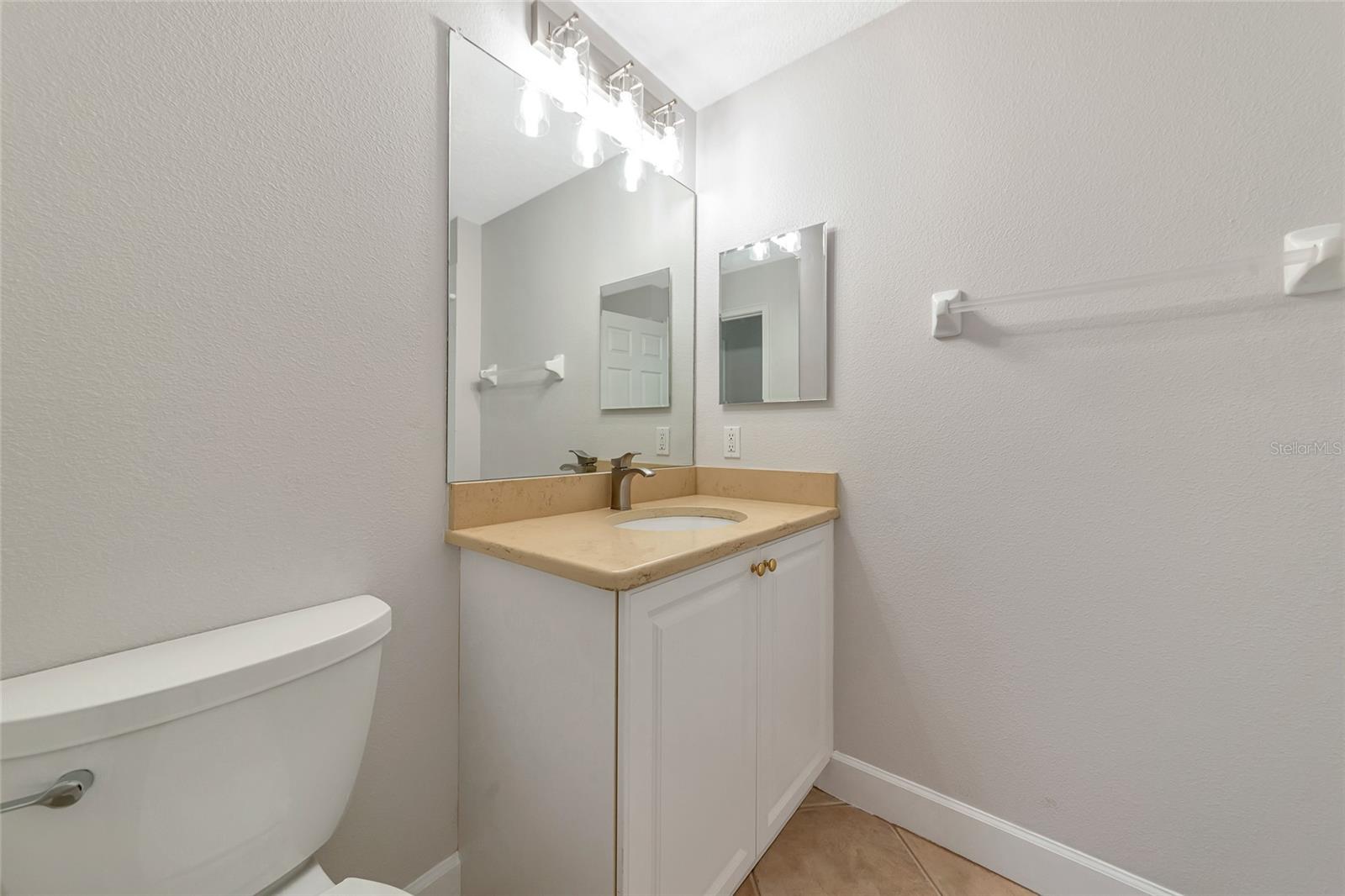 9415 DISCOVERY TER #101A