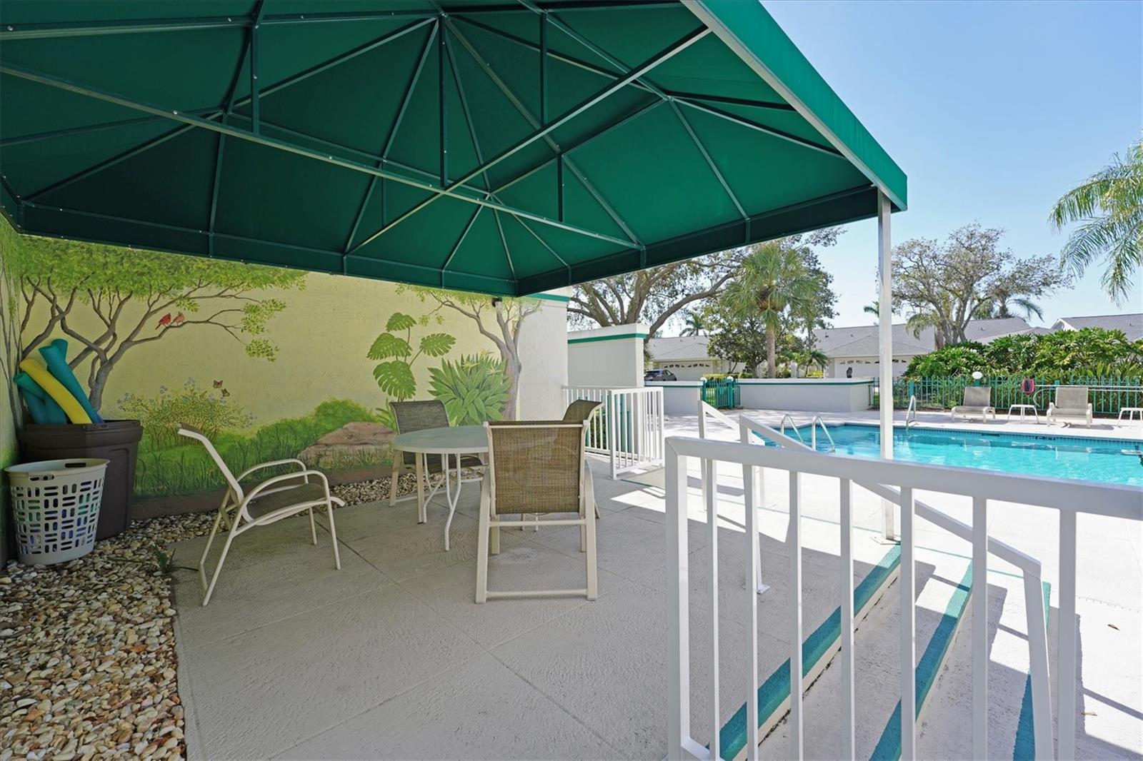 5556 COUNTRY CLUB WAY #5556