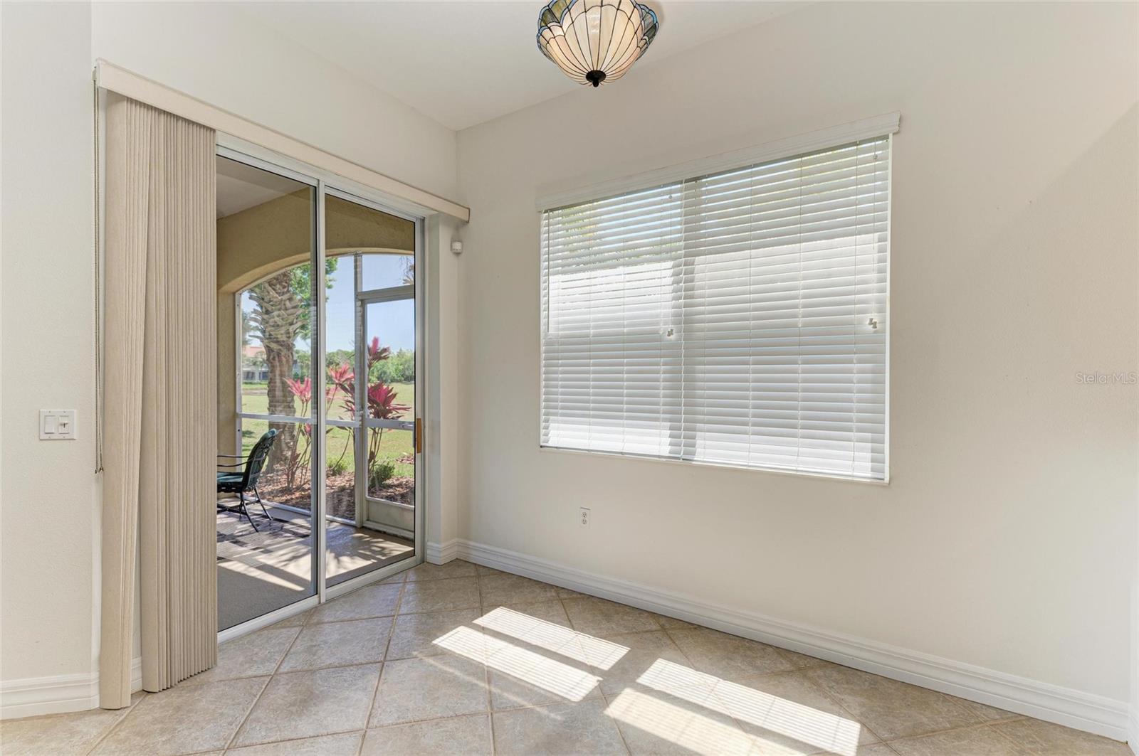 9429 DISCOVERY TER #102B