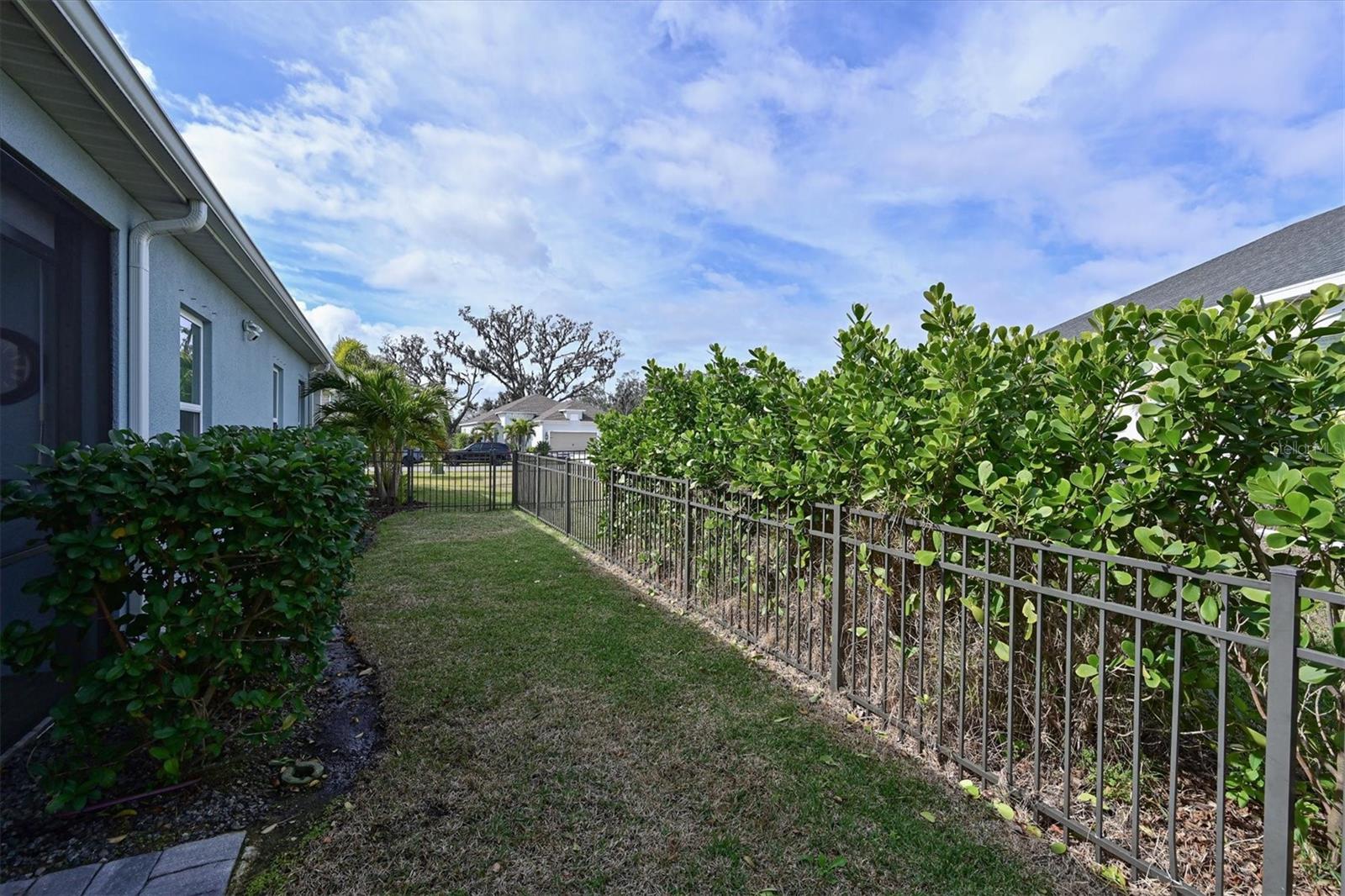 13619 OLD CREEK CT