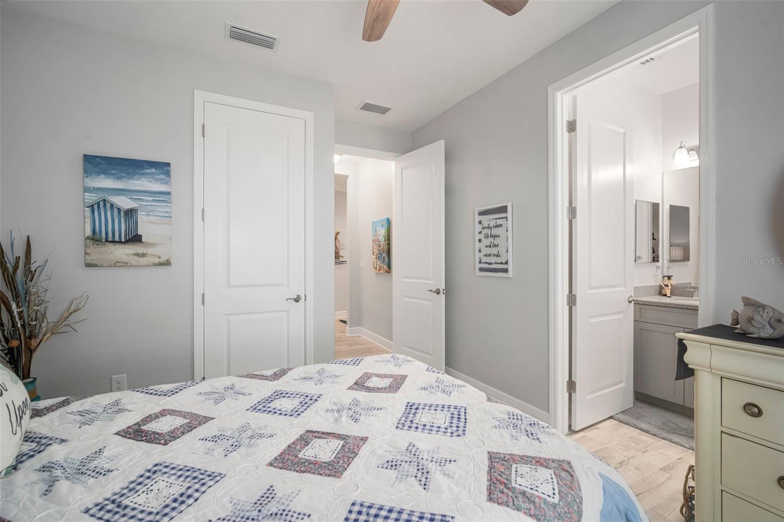 10423 MORNING MARSH LN