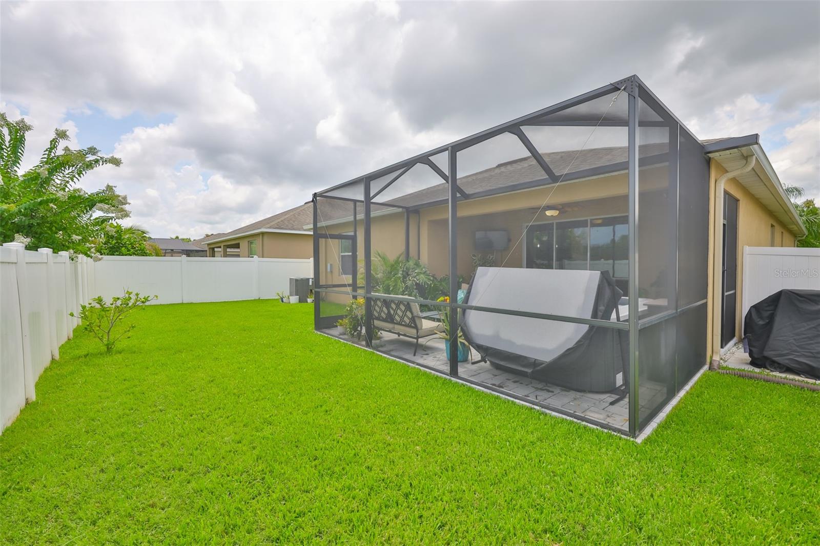 2450 DOVESONG TRACE DR