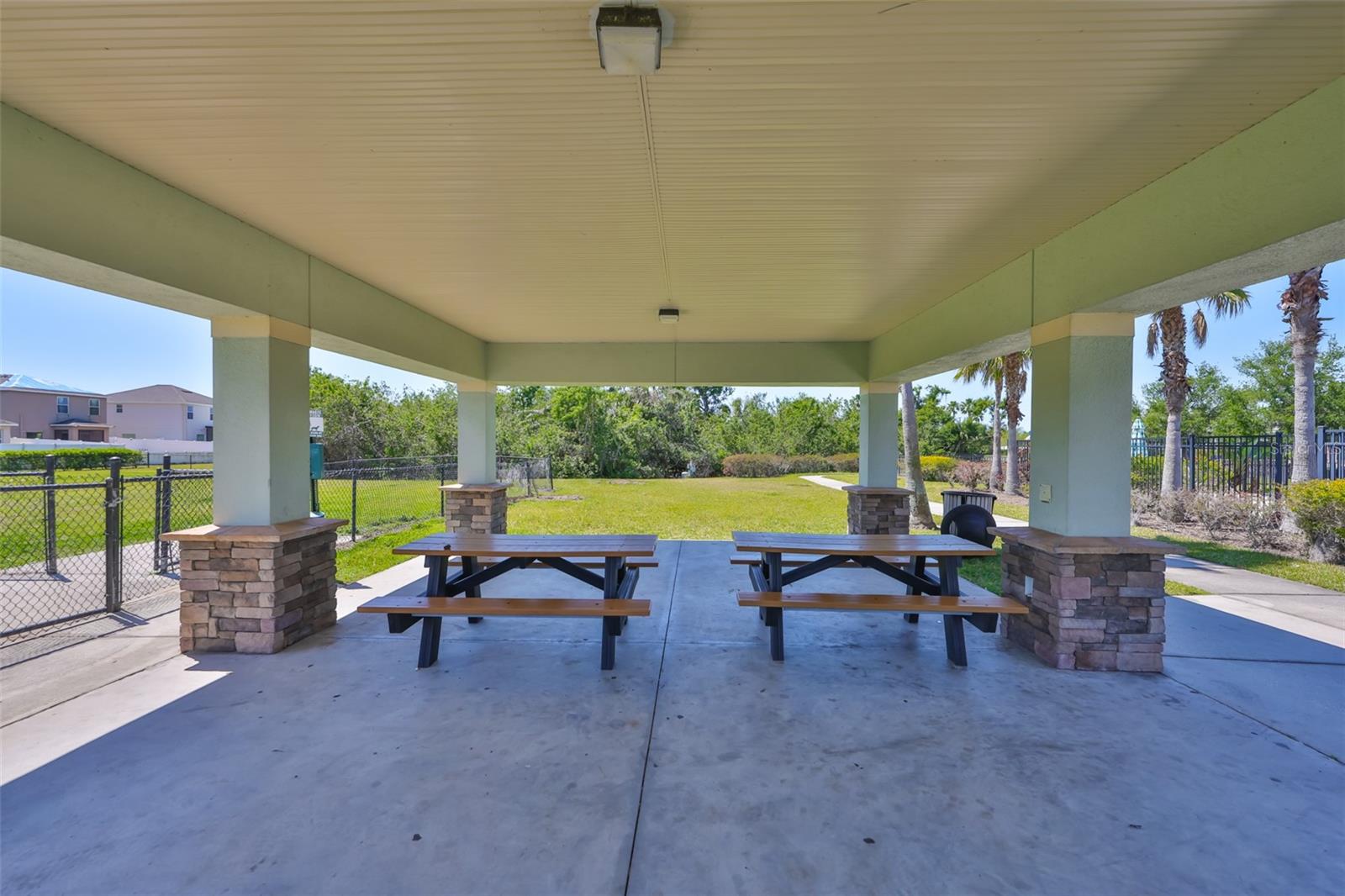 2450 DOVESONG TRACE DR