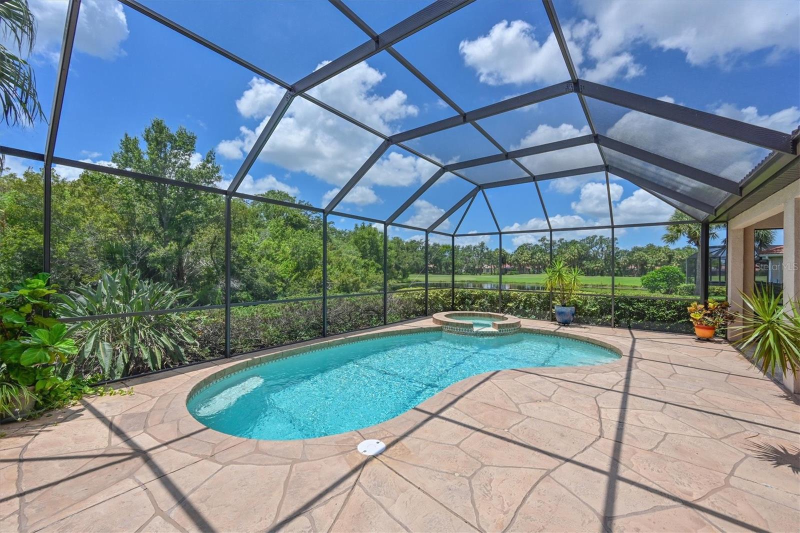 604 MISTY POND CT