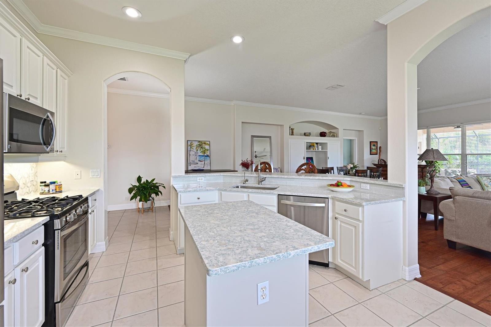 604 MISTY POND CT