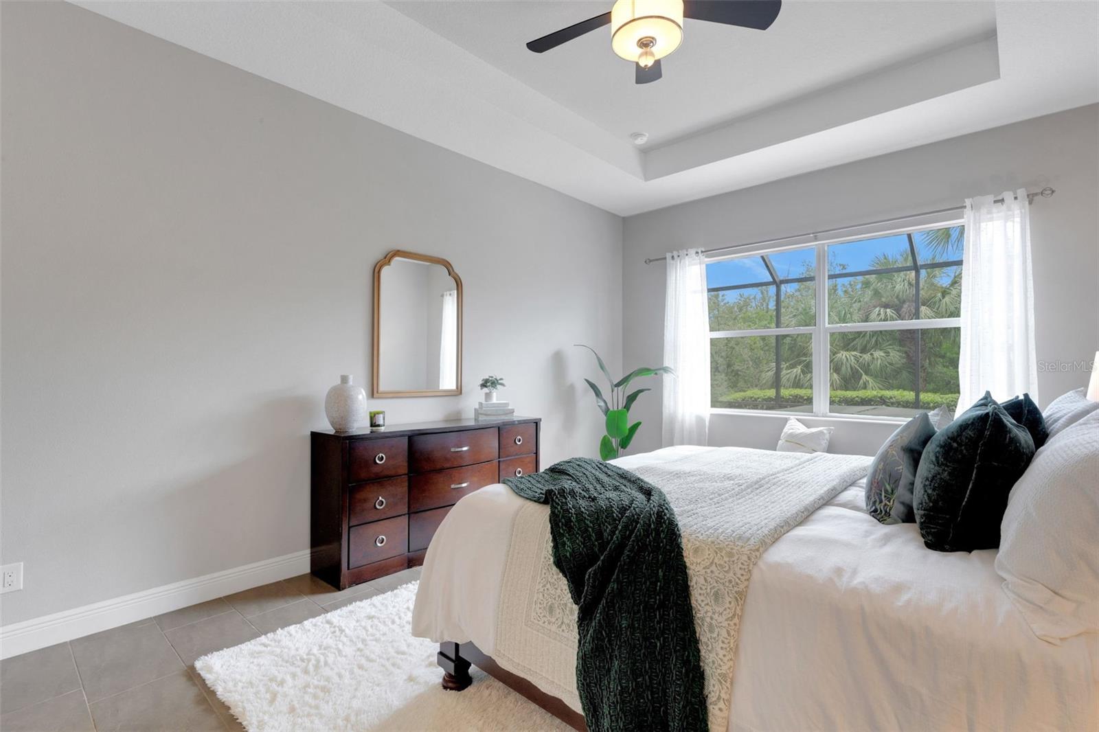 5203 LAKE OVERLOOK AVE