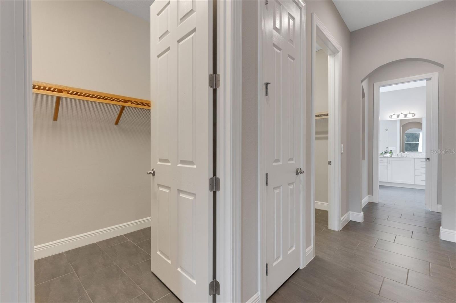 5203 LAKE OVERLOOK AVE