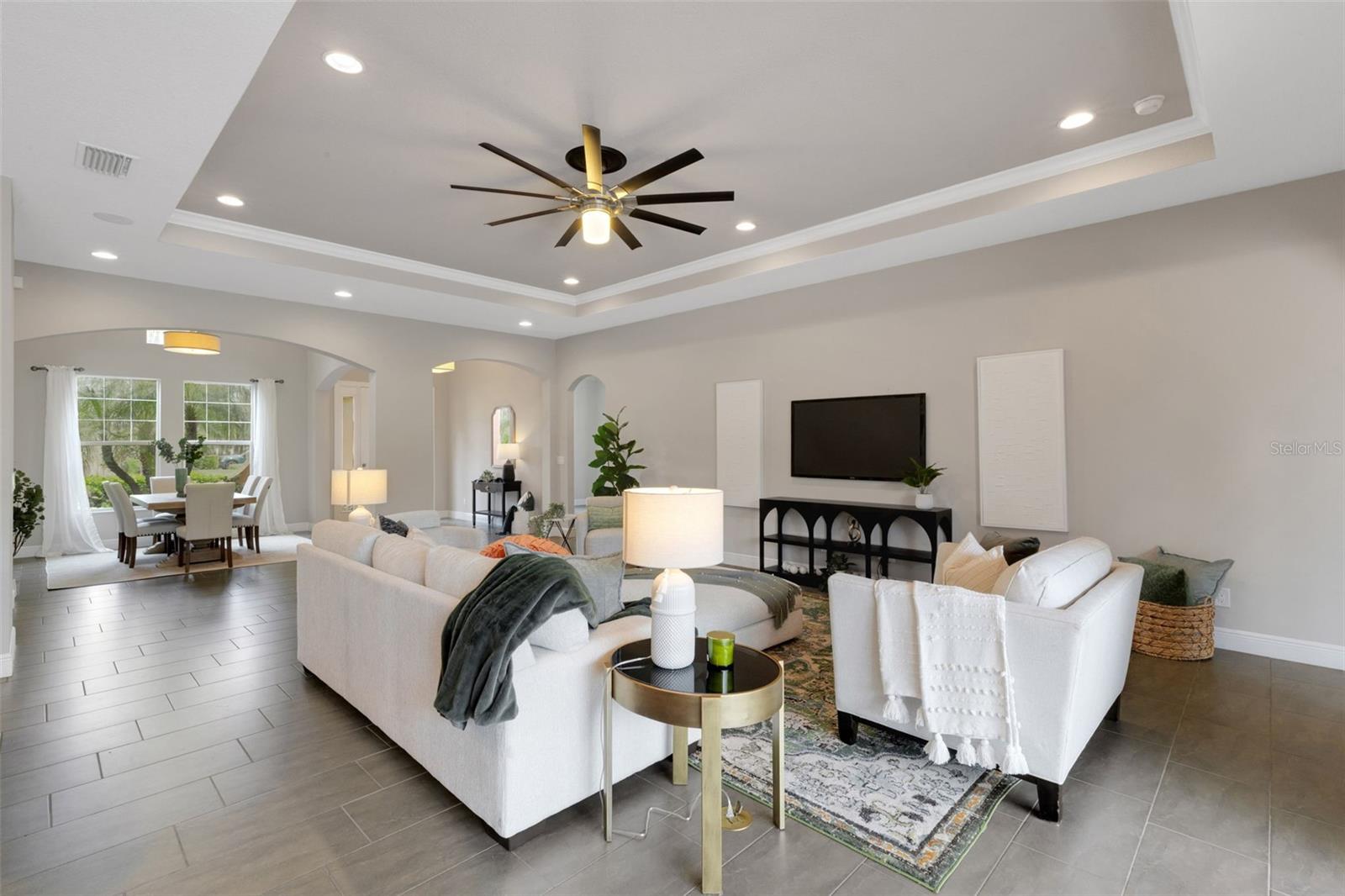 5203 LAKE OVERLOOK AVE