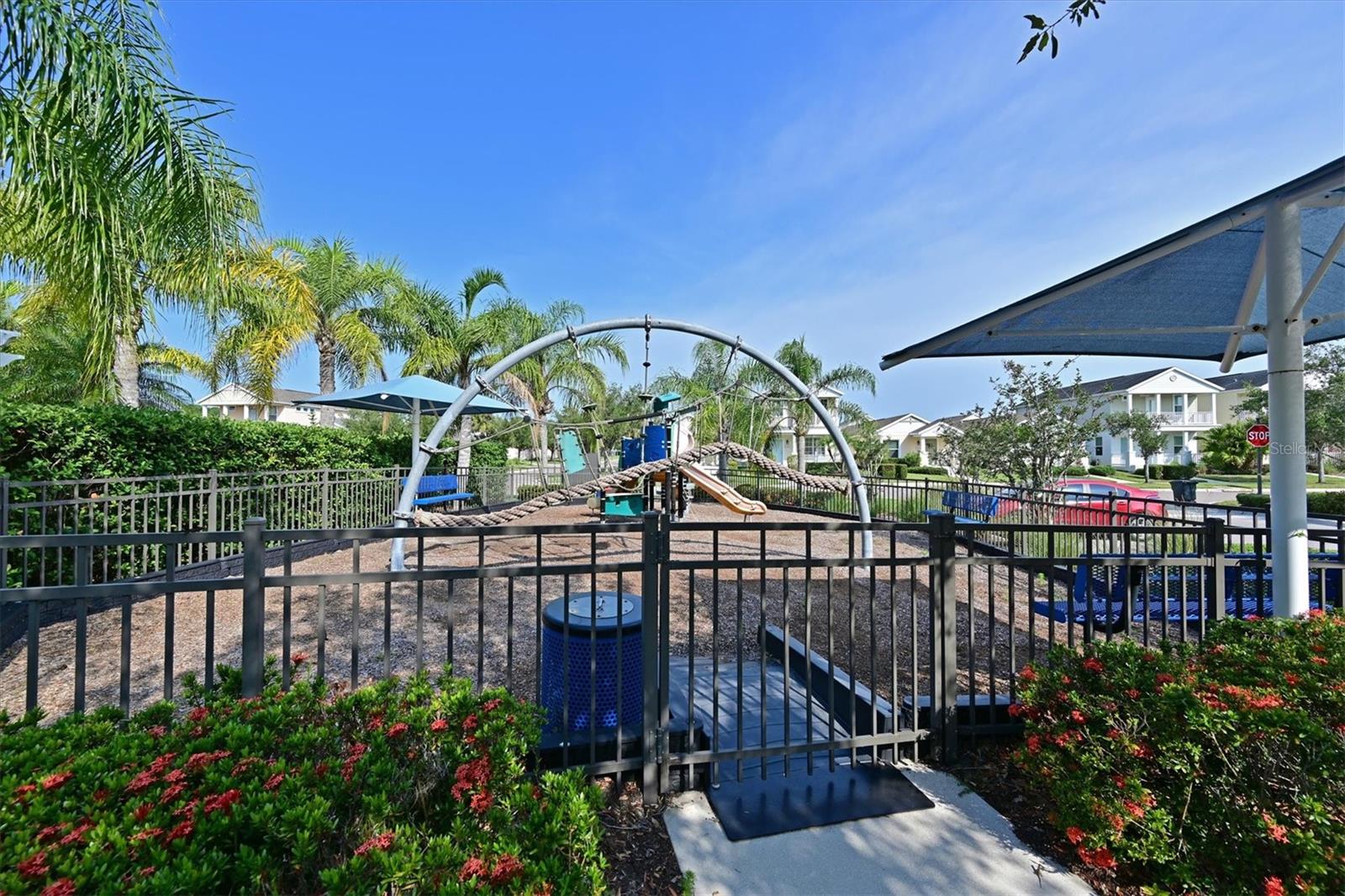 4826 LAKE BREEZE TER