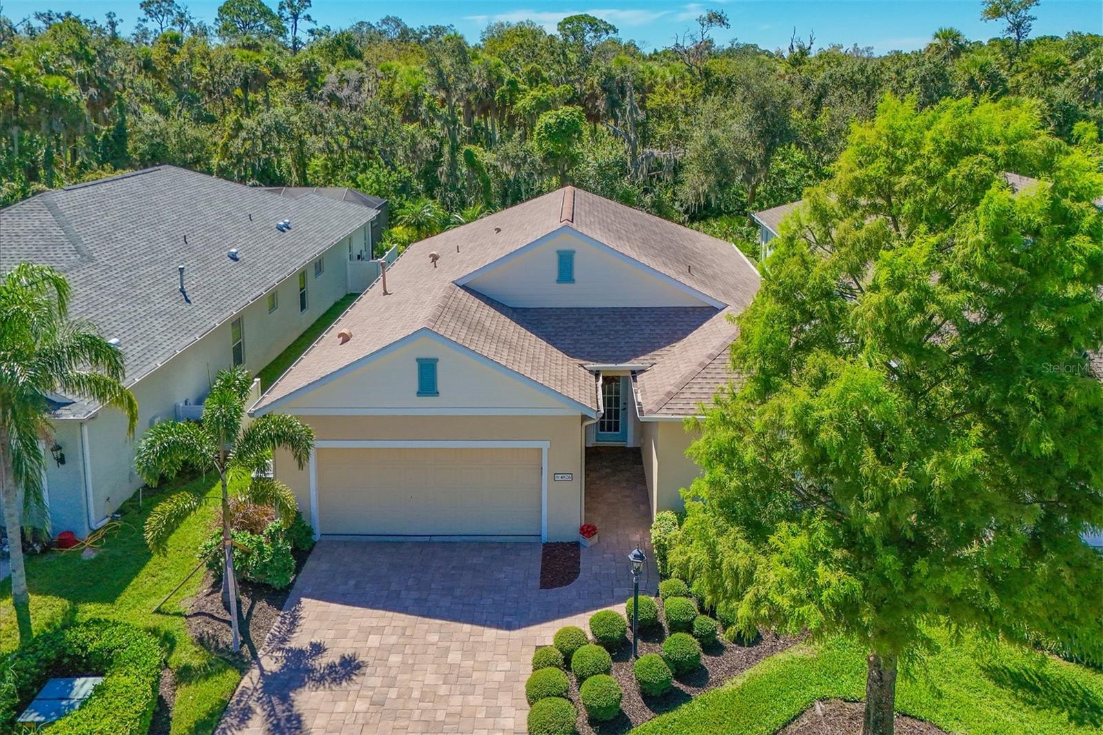 4826 LAKE BREEZE TER