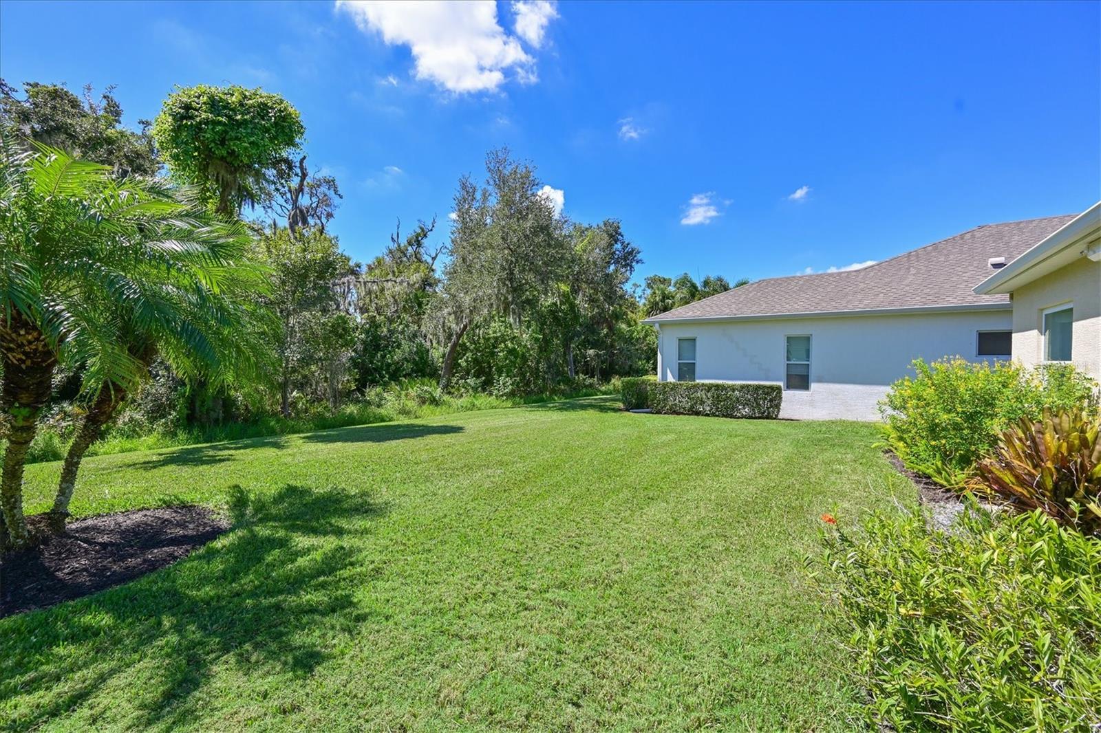 4826 LAKE BREEZE TER