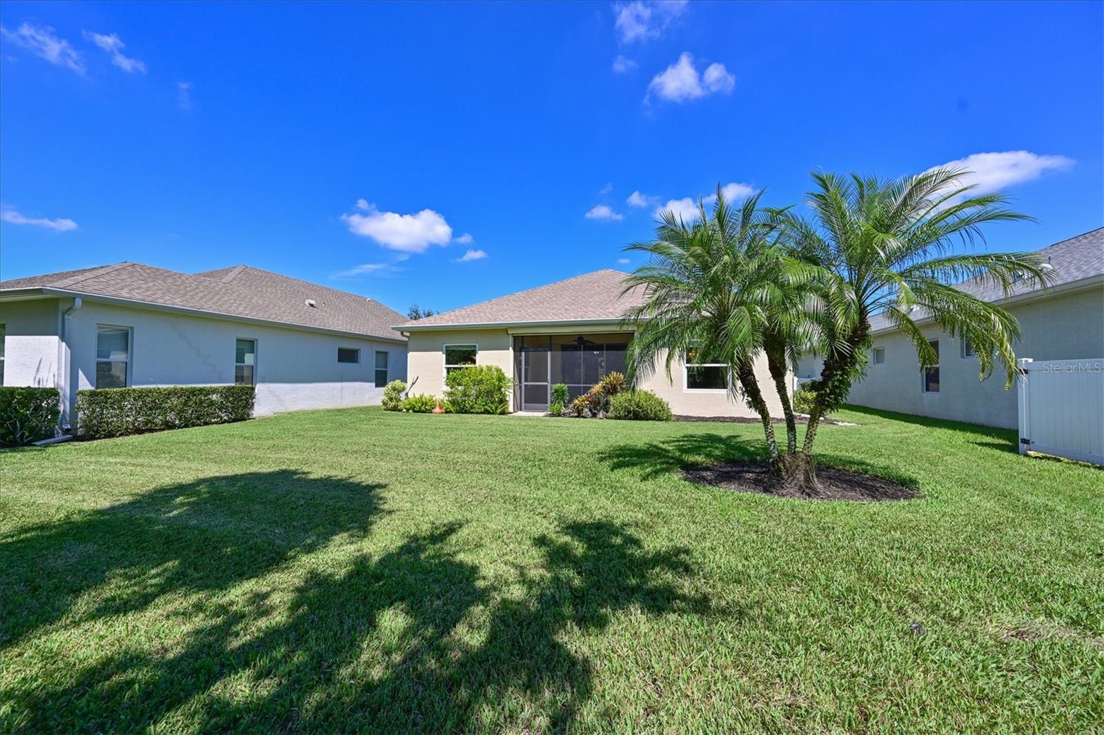 4826 LAKE BREEZE TER