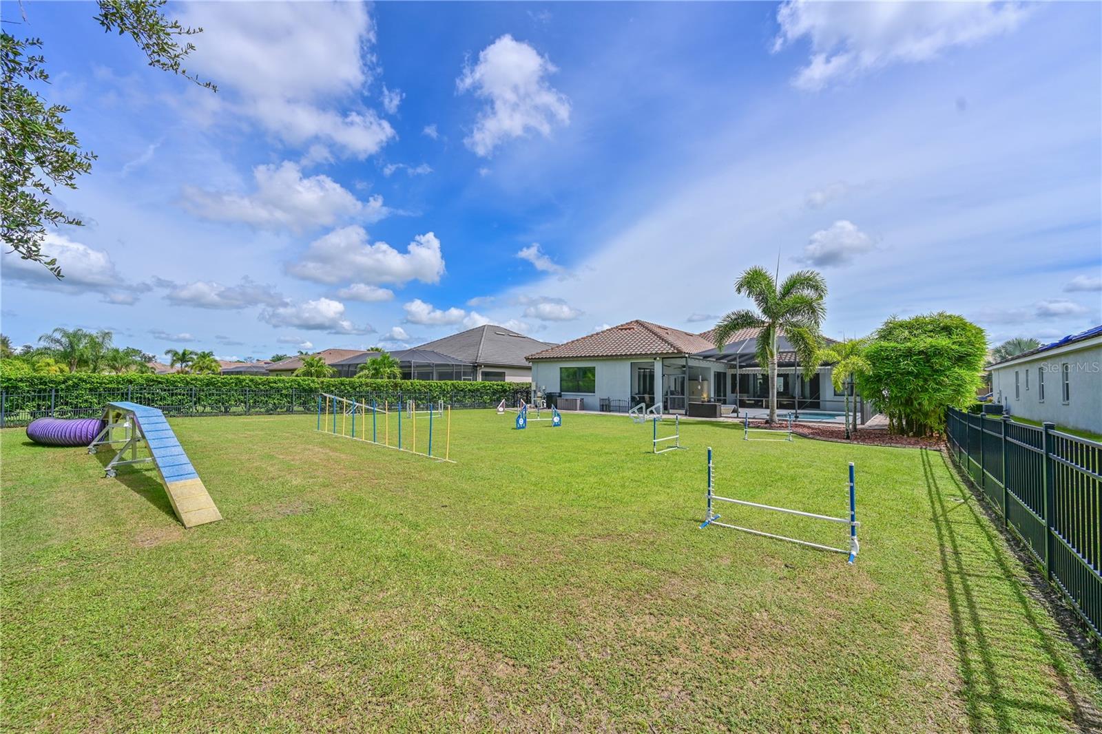 1055 145TH STREET CIR NE