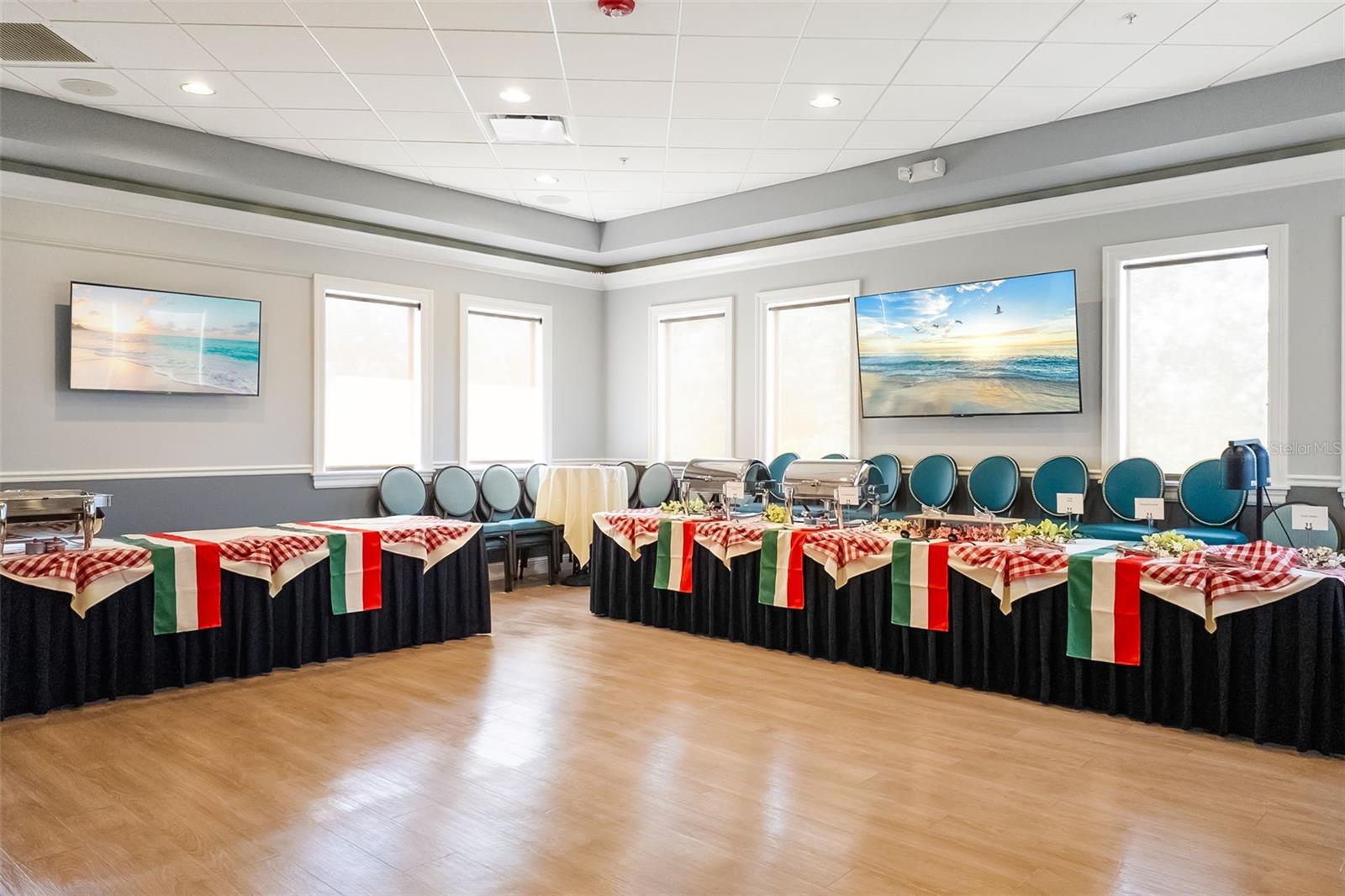 10812 WINDING STREAM WAY