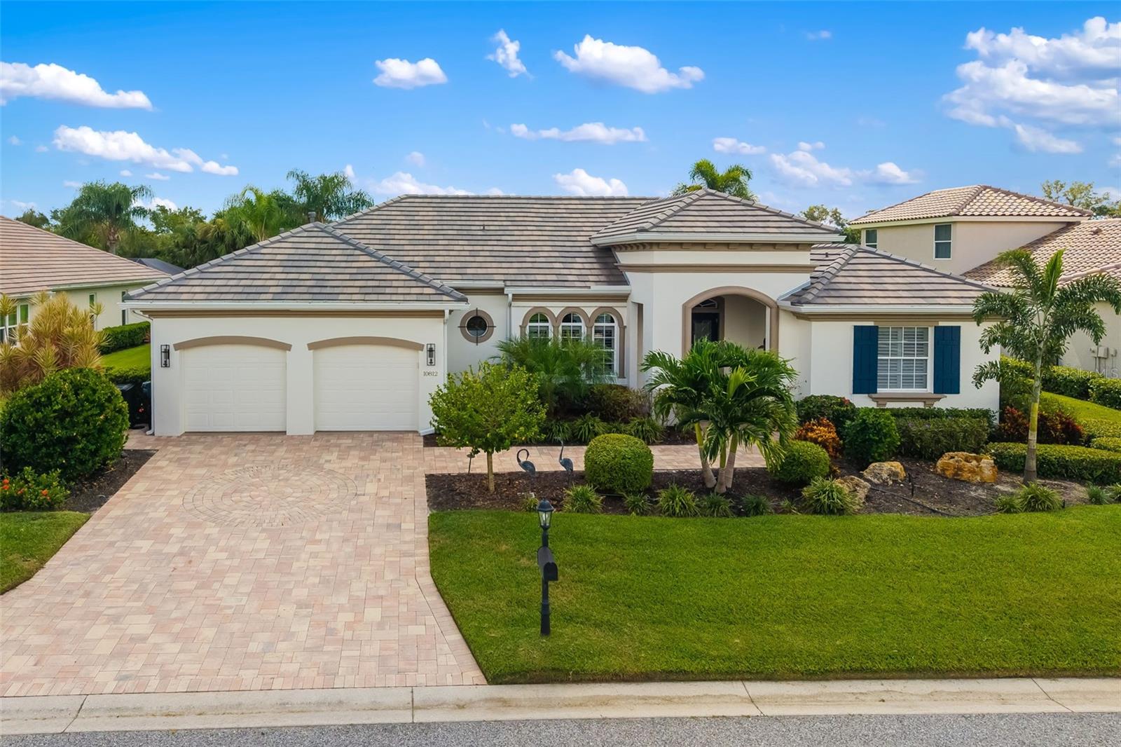 10812 WINDING STREAM WAY