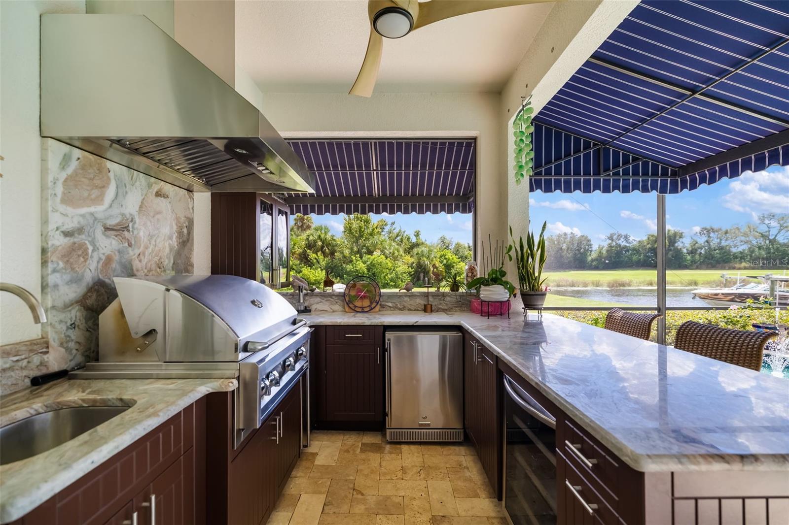 10812 WINDING STREAM WAY