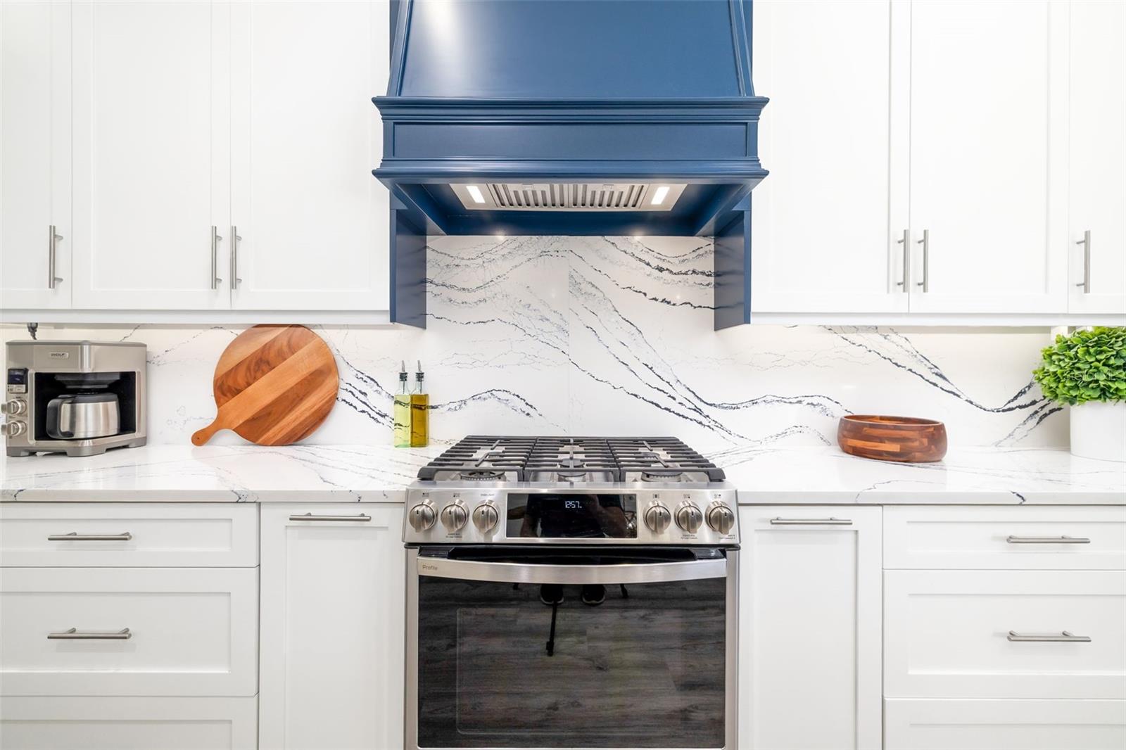 10812 WINDING STREAM WAY