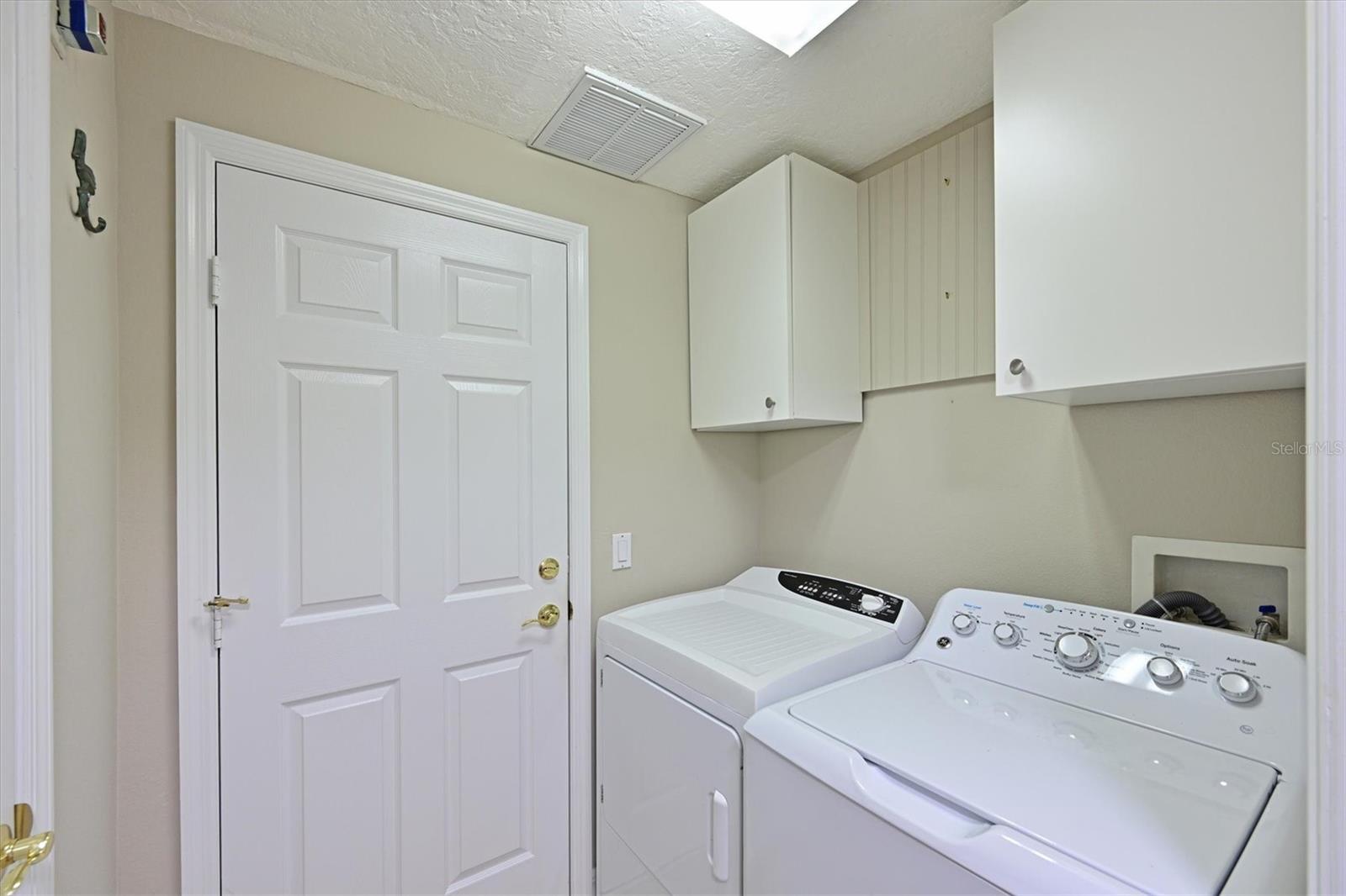 9711 SEA TURTLE TER #102