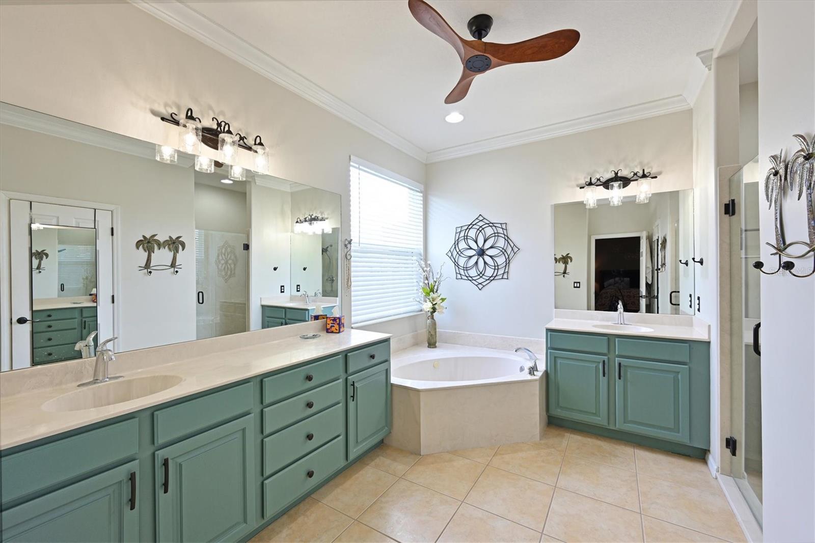 9617 TURNING LEAF TER